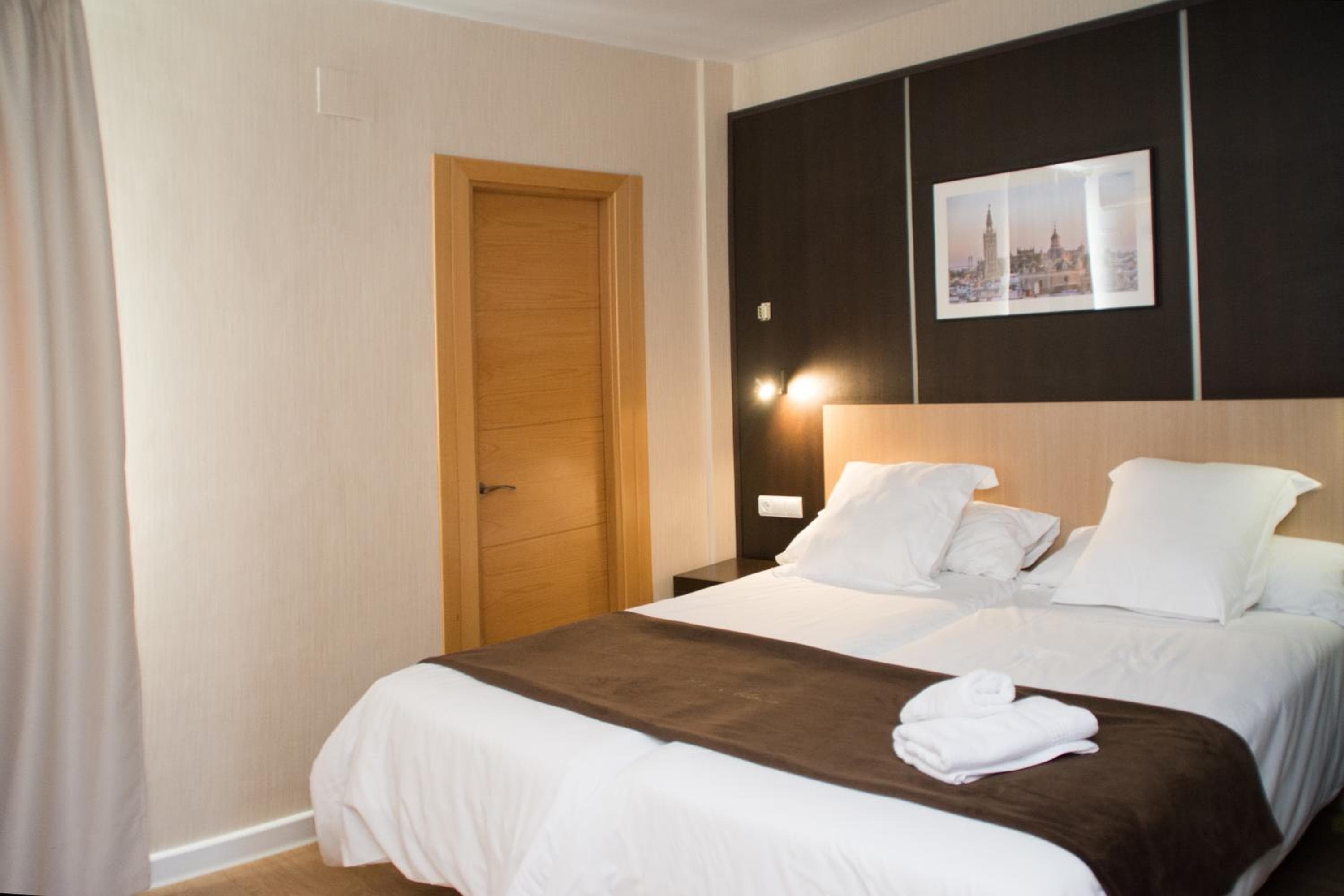 Hotel Plaza — 11