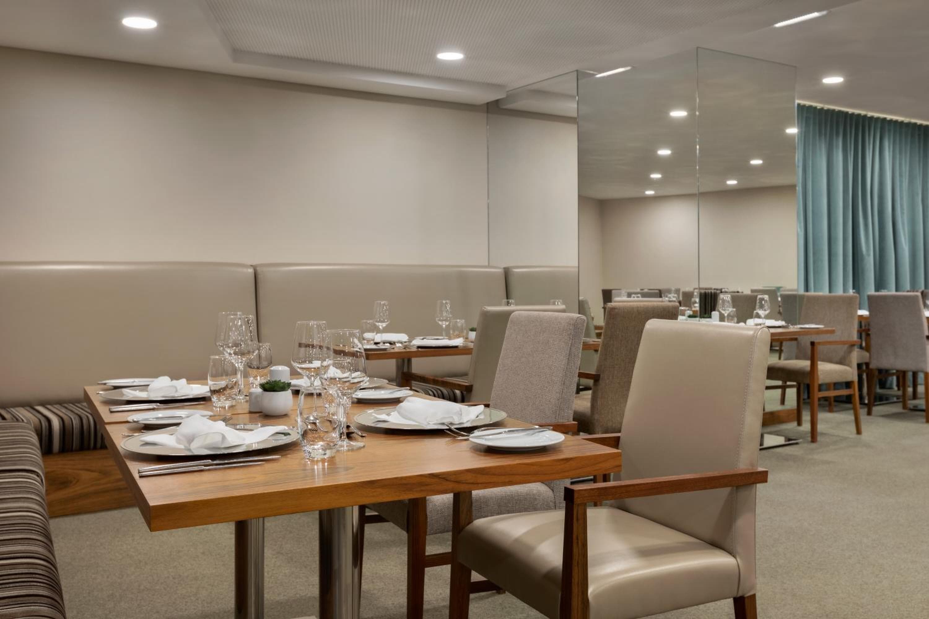 Ramada by Wyndham Lissabon — 14