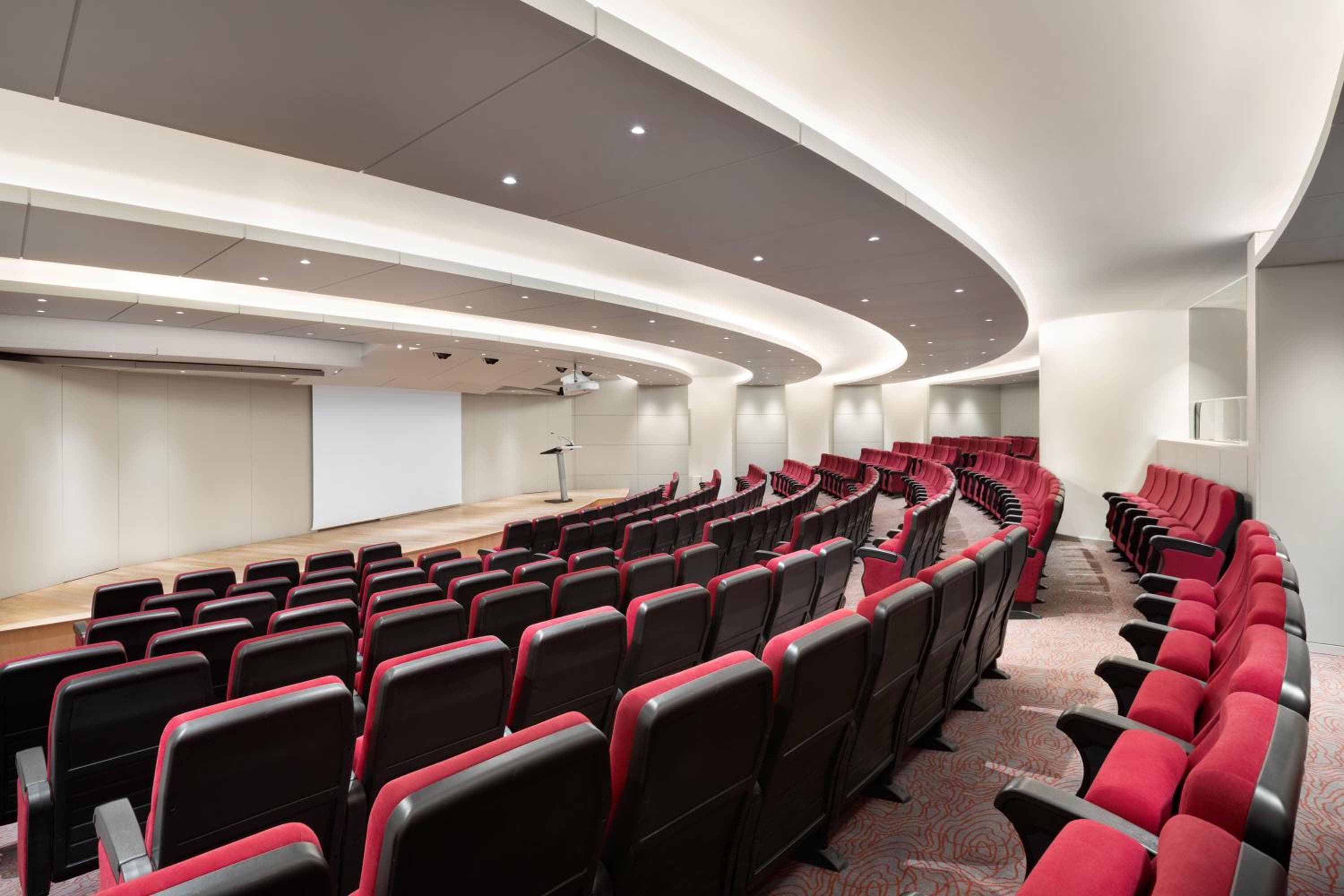 Ramada by Wyndham Lissabon — 6