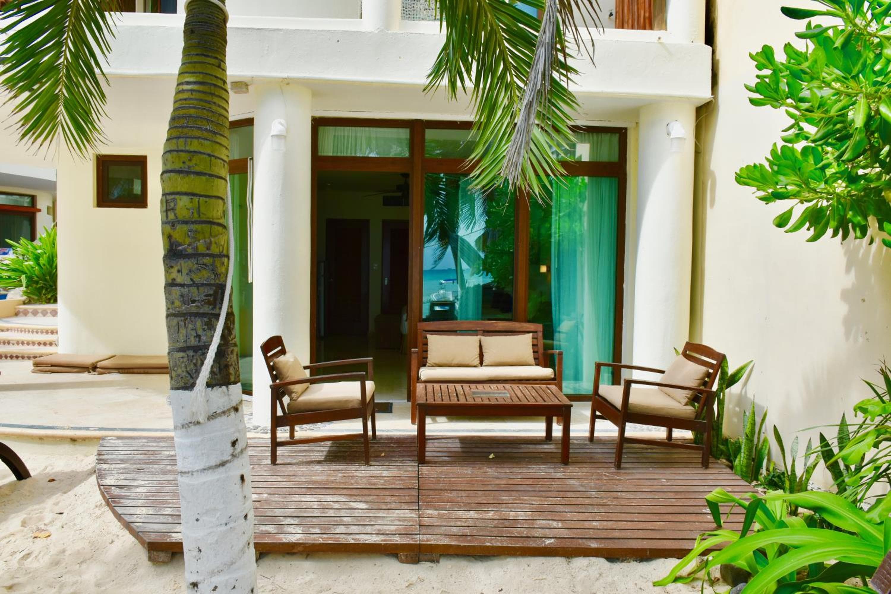 Playa Palms Beach Hotel — 17