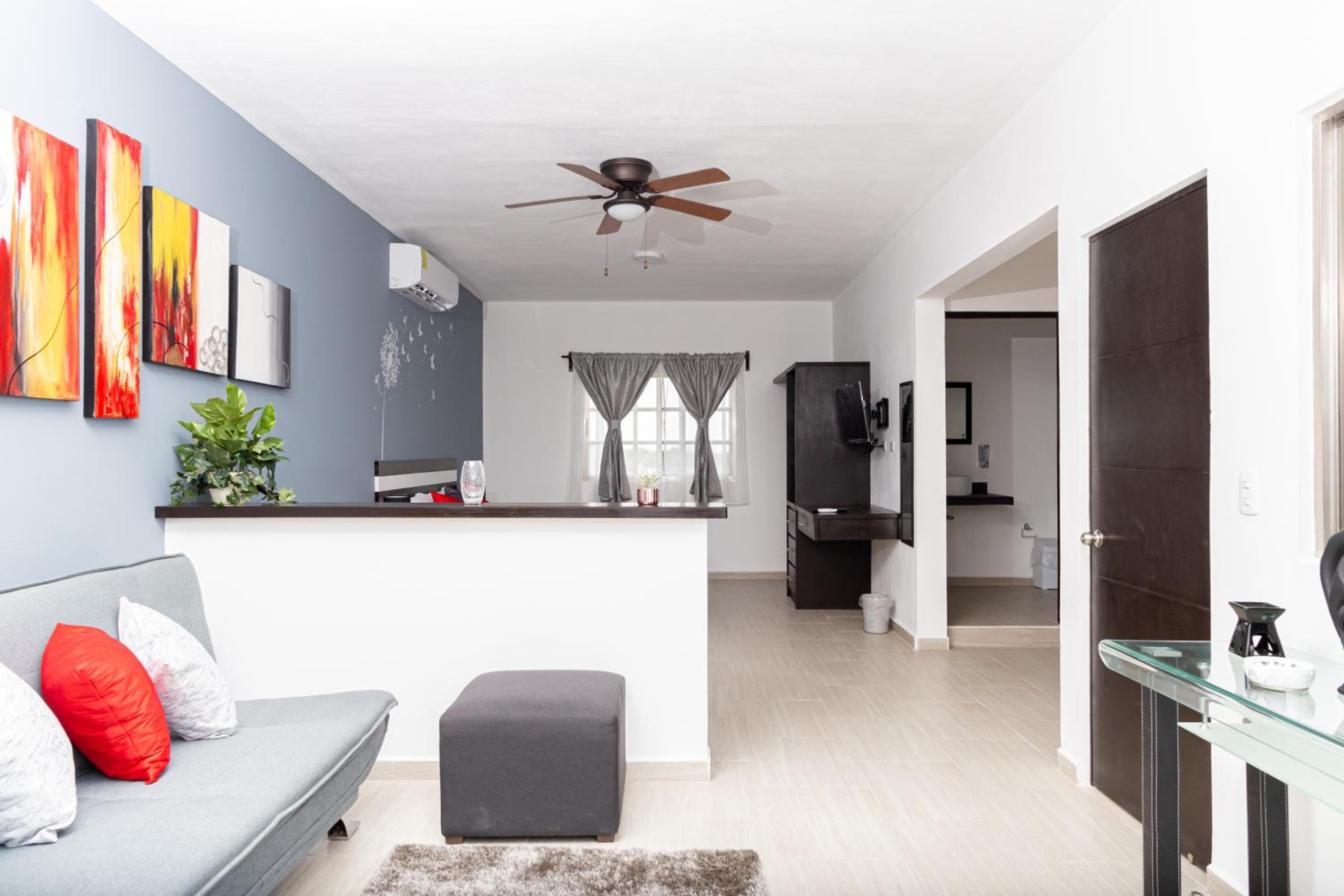 Santa Fe Studios und Suiten — 30