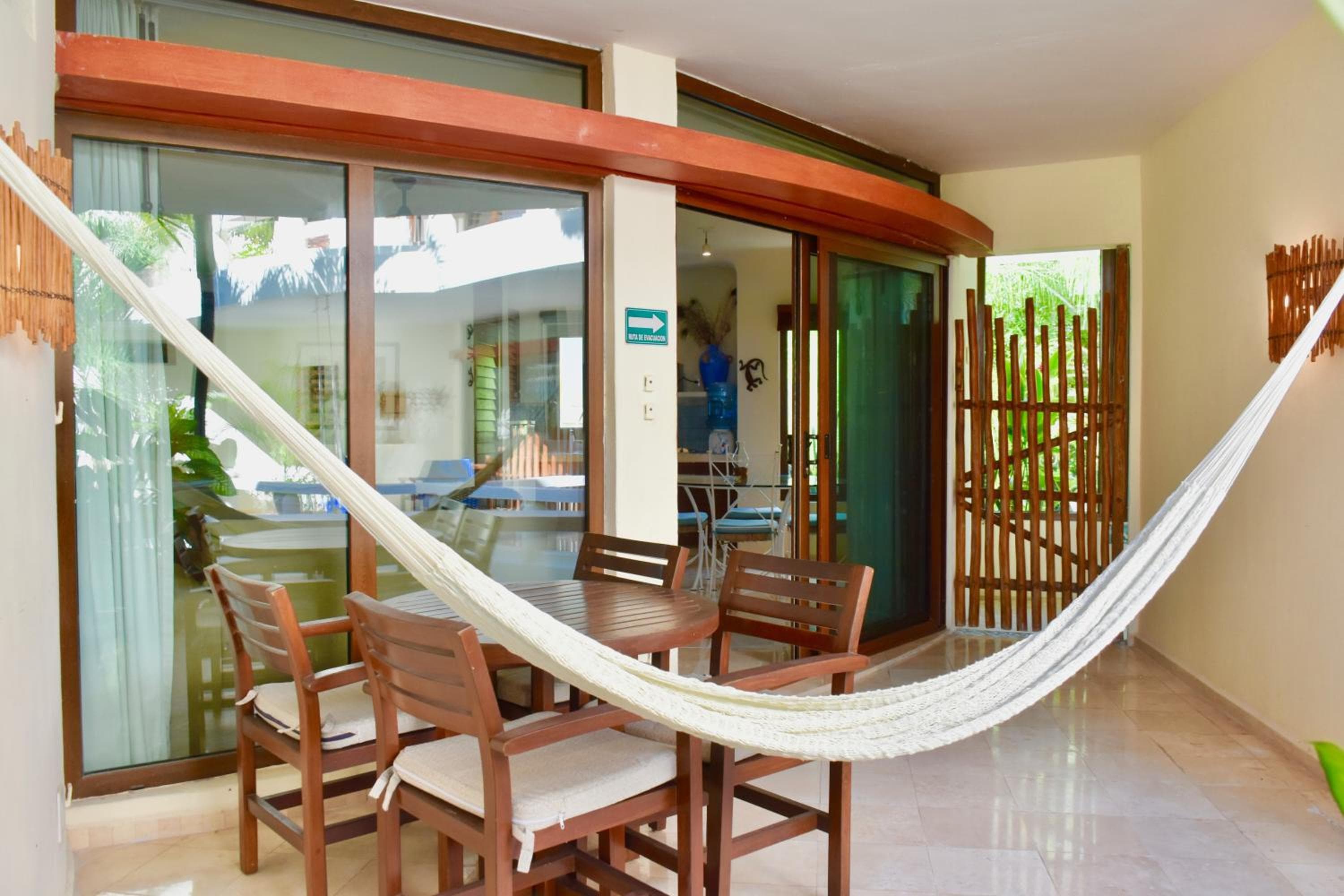 Playa Palms Beach Hotel — 6