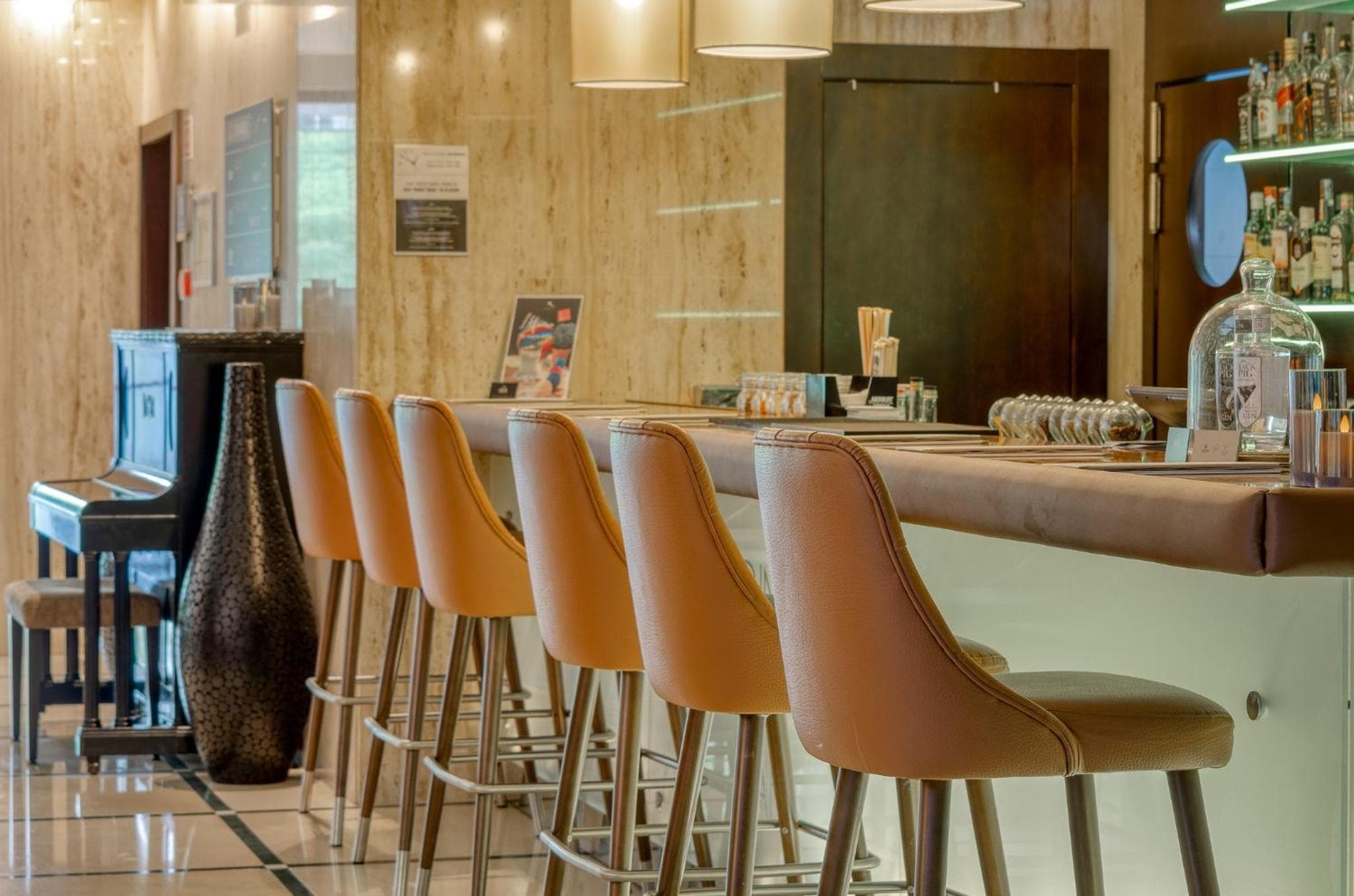Av. Turim. Hotel Liberdade — 21