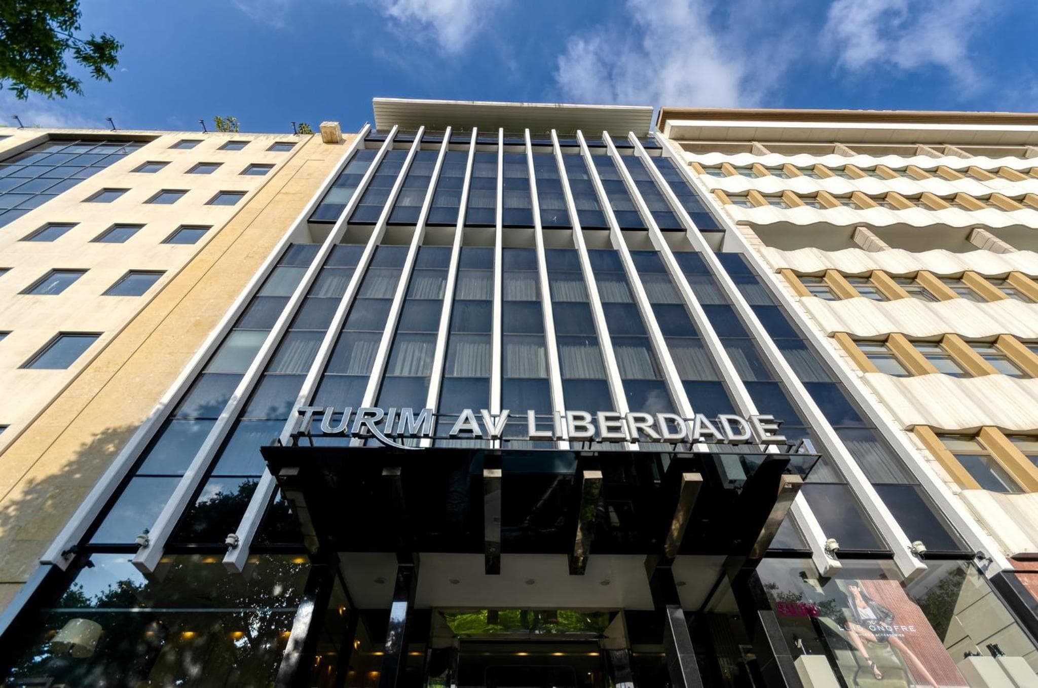 Av. Turim. Hotel Liberdade — 4