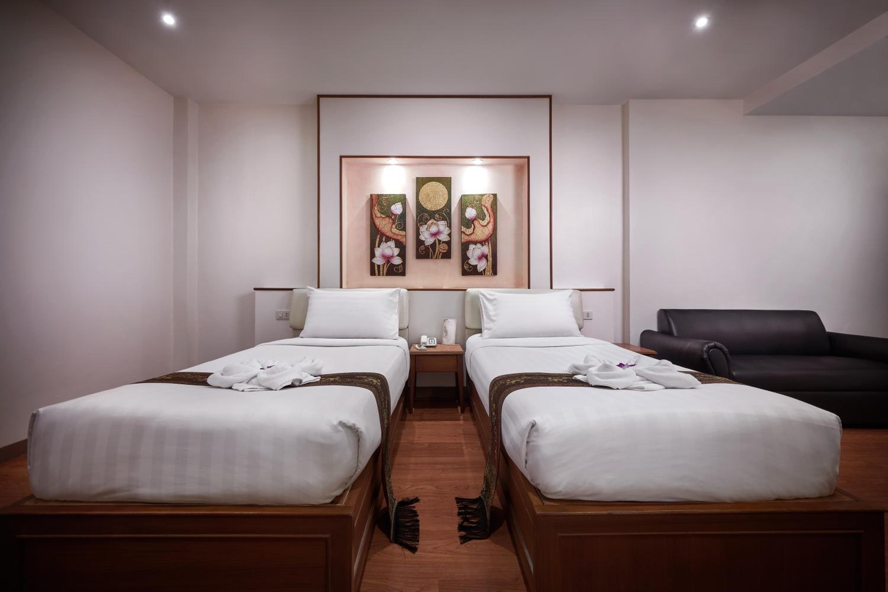 KC Place Hotel Pratunam - Certificado SHA Extra Plus — 10