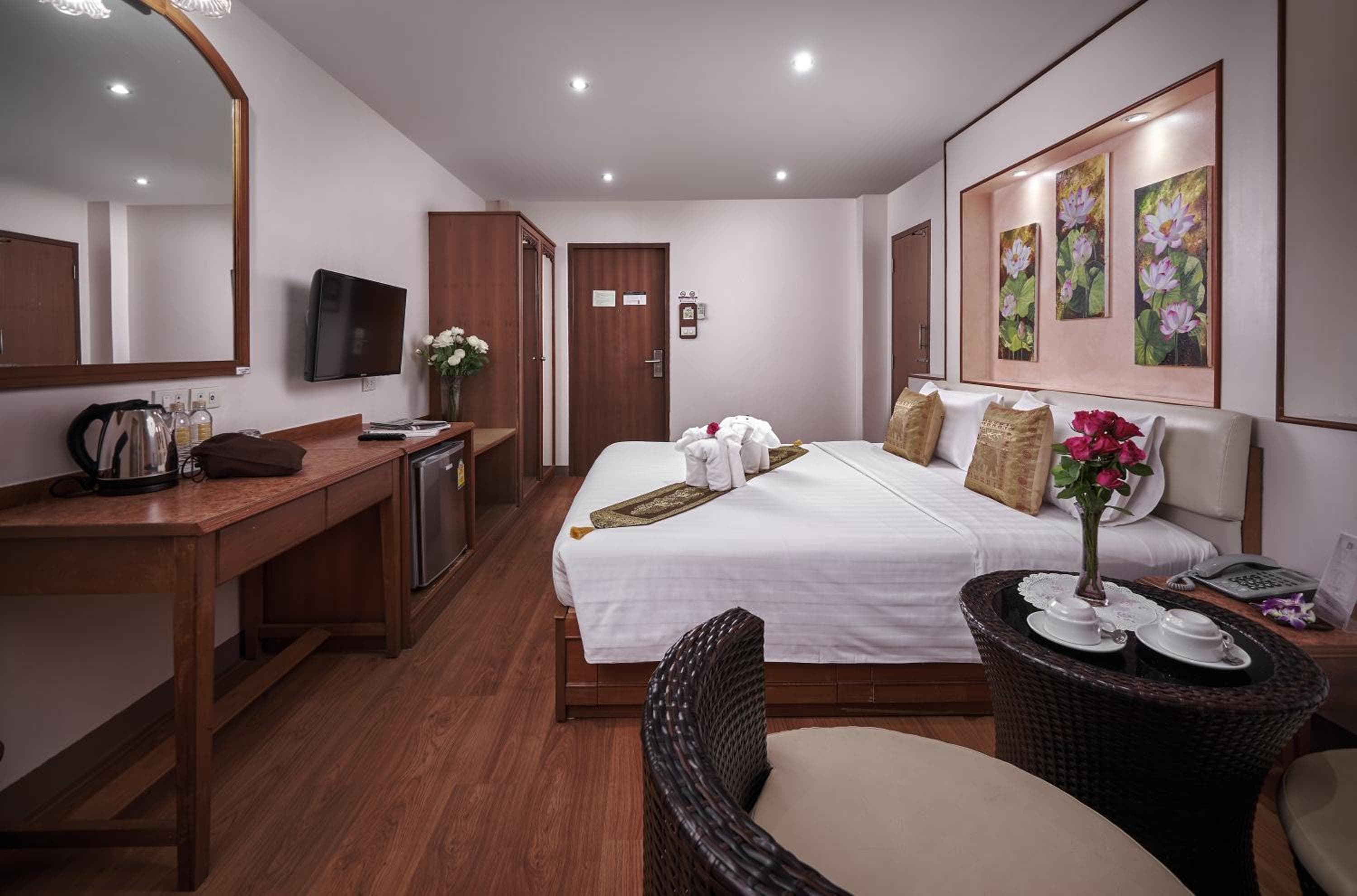 KC Place Hotel Pratunam - Certificado SHA Extra Plus — 24