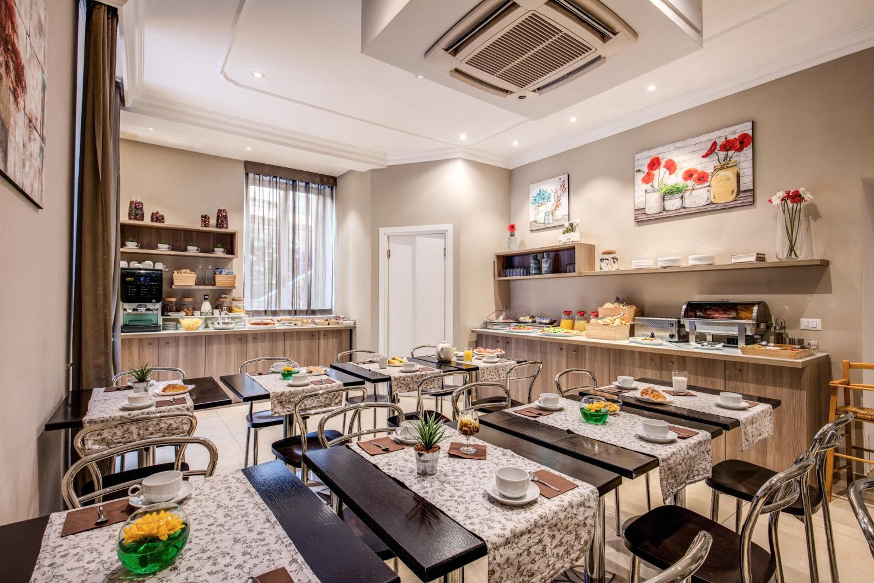 Rome Garden Hotel — 9