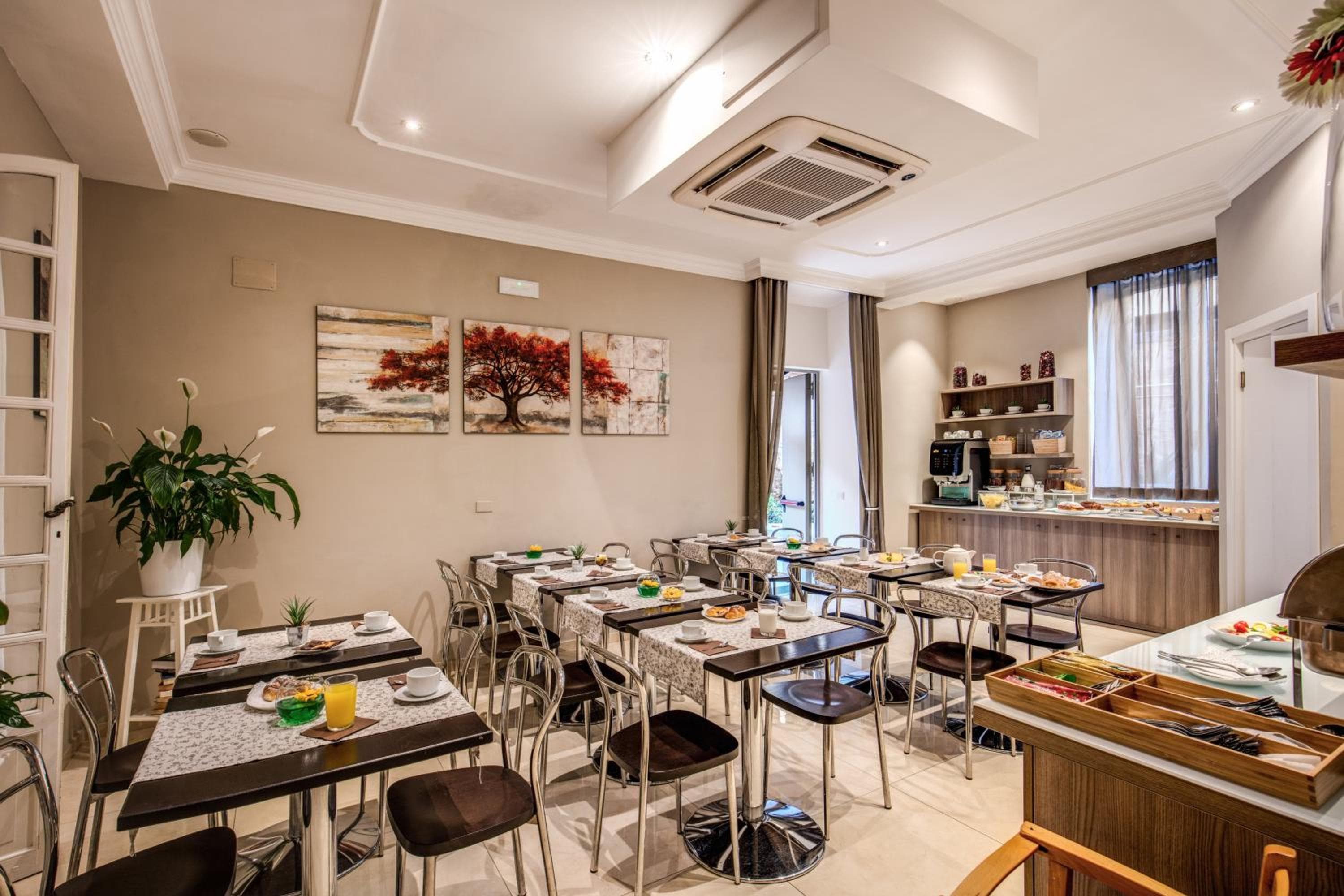 Rome Garden Hotel — 26