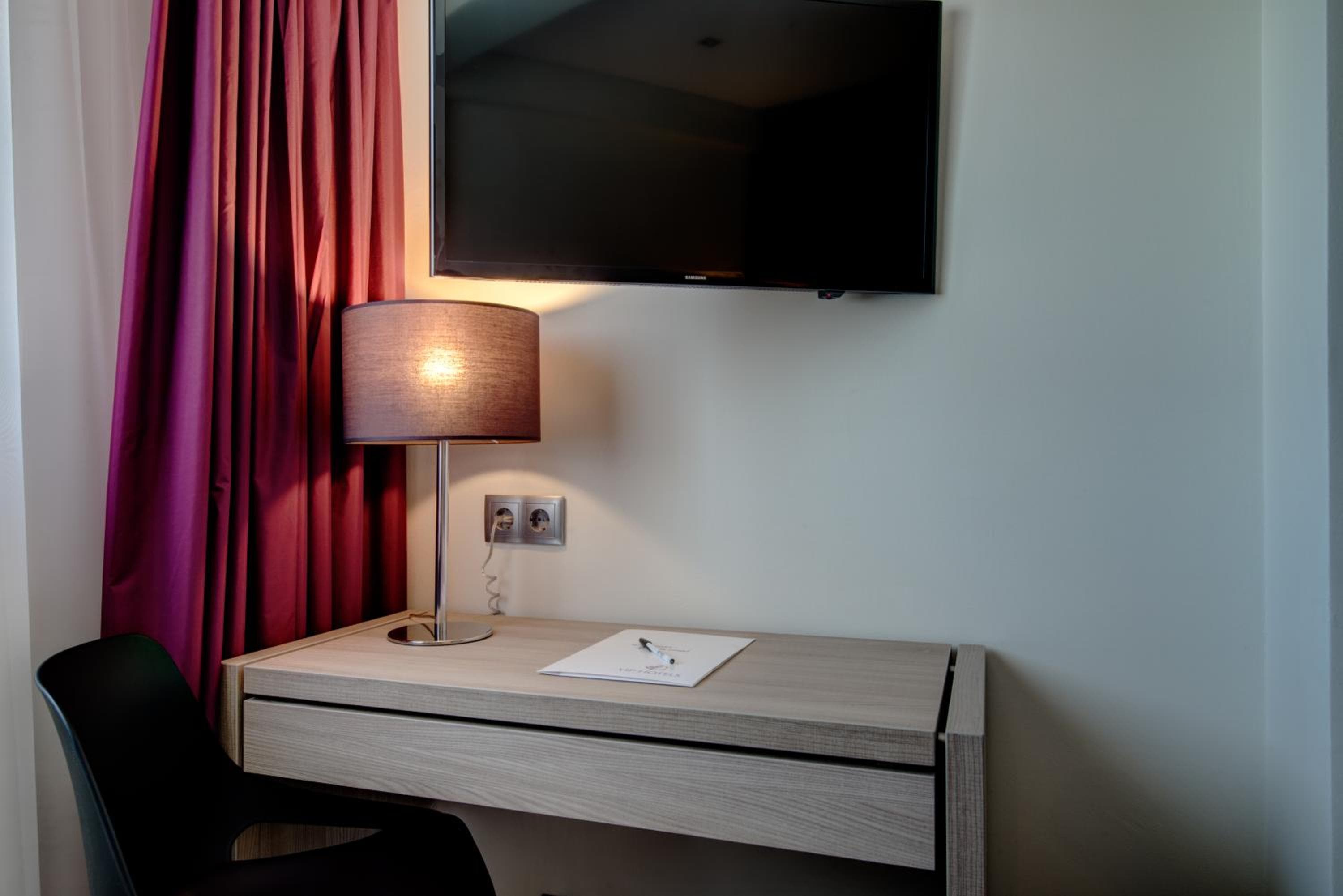 VIP Inn Berna Hotel — 5