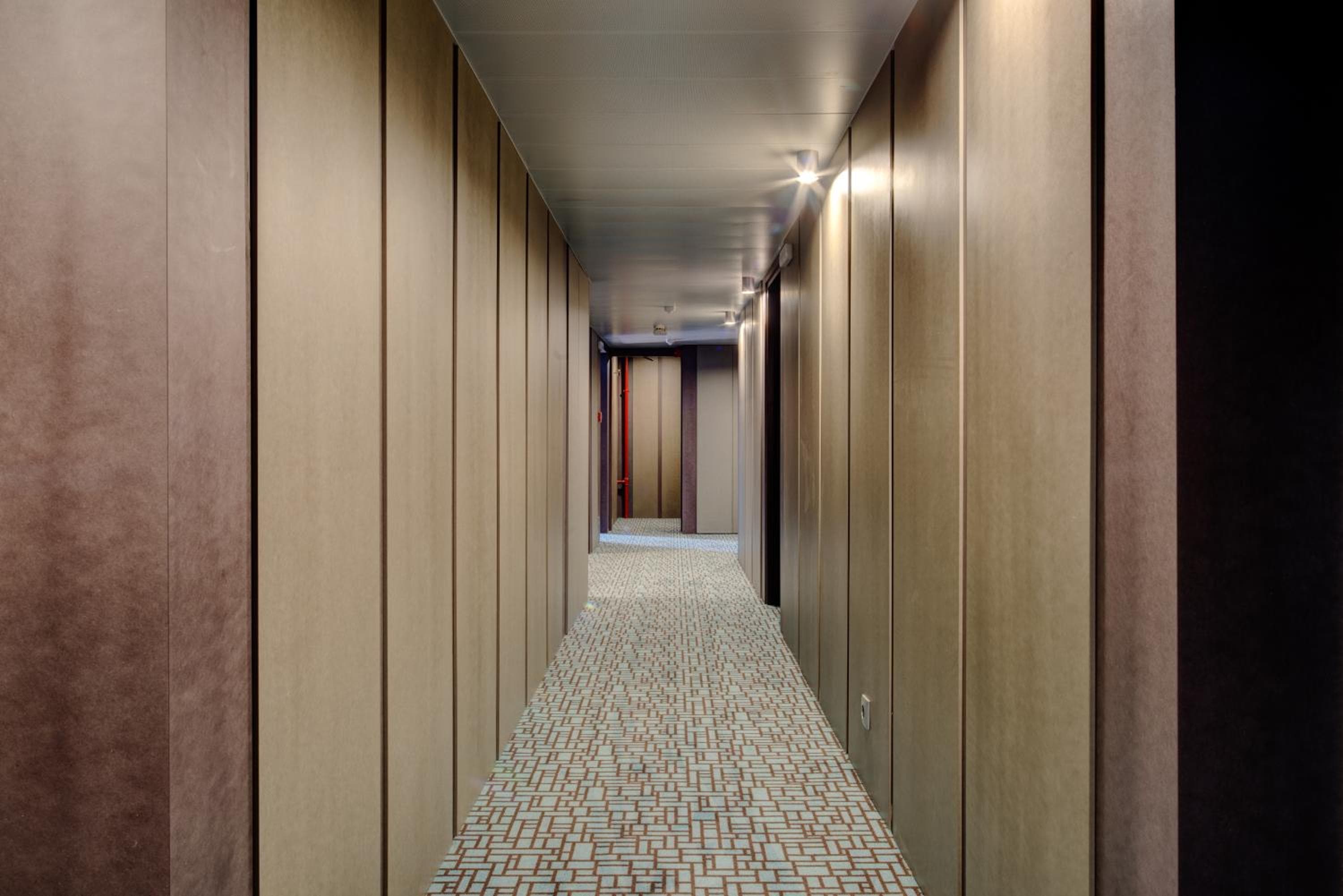VIP Inn Berna Hotel — 14