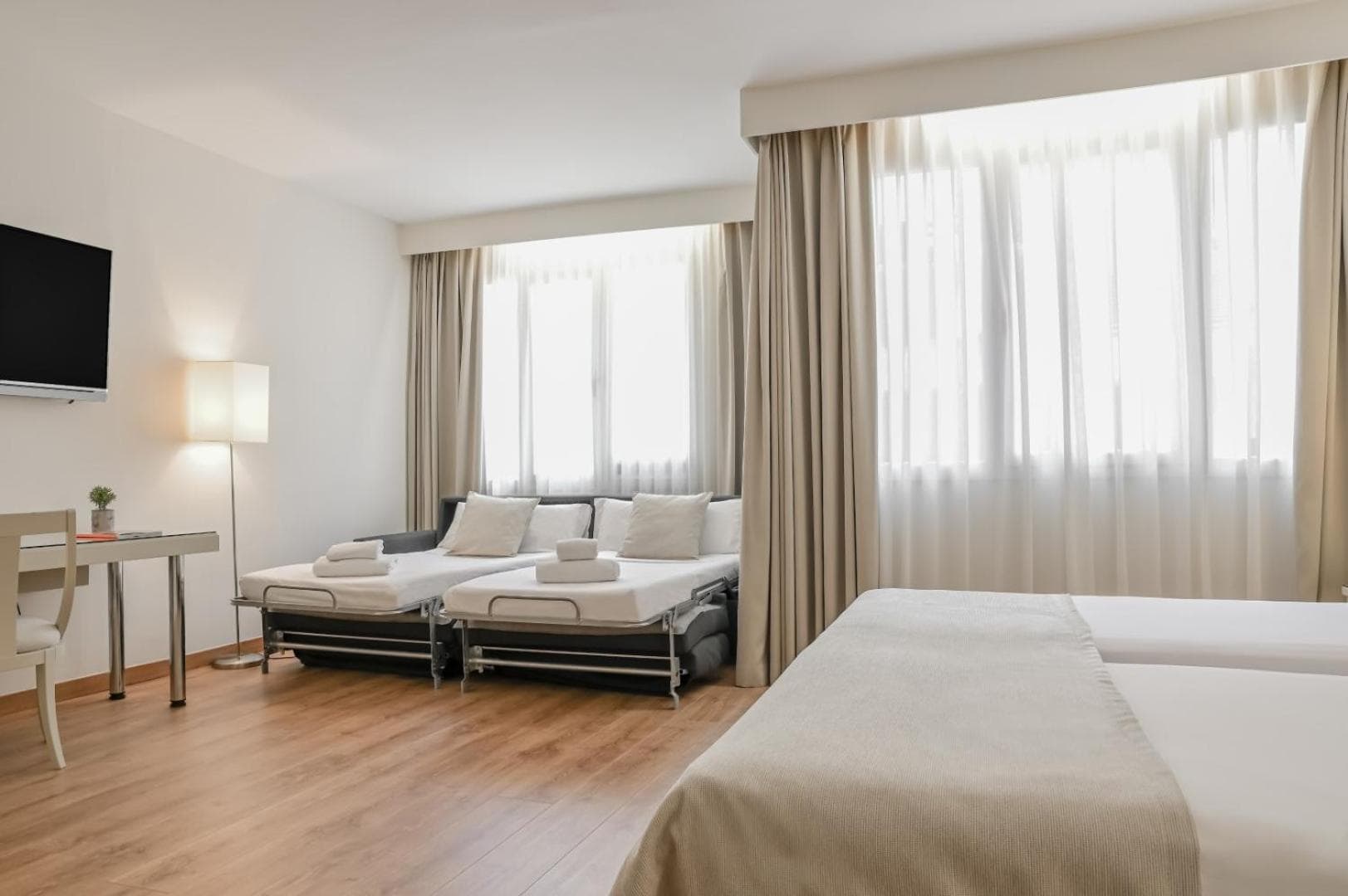 Aparthotel Mariano Cubi Barcelona — 20