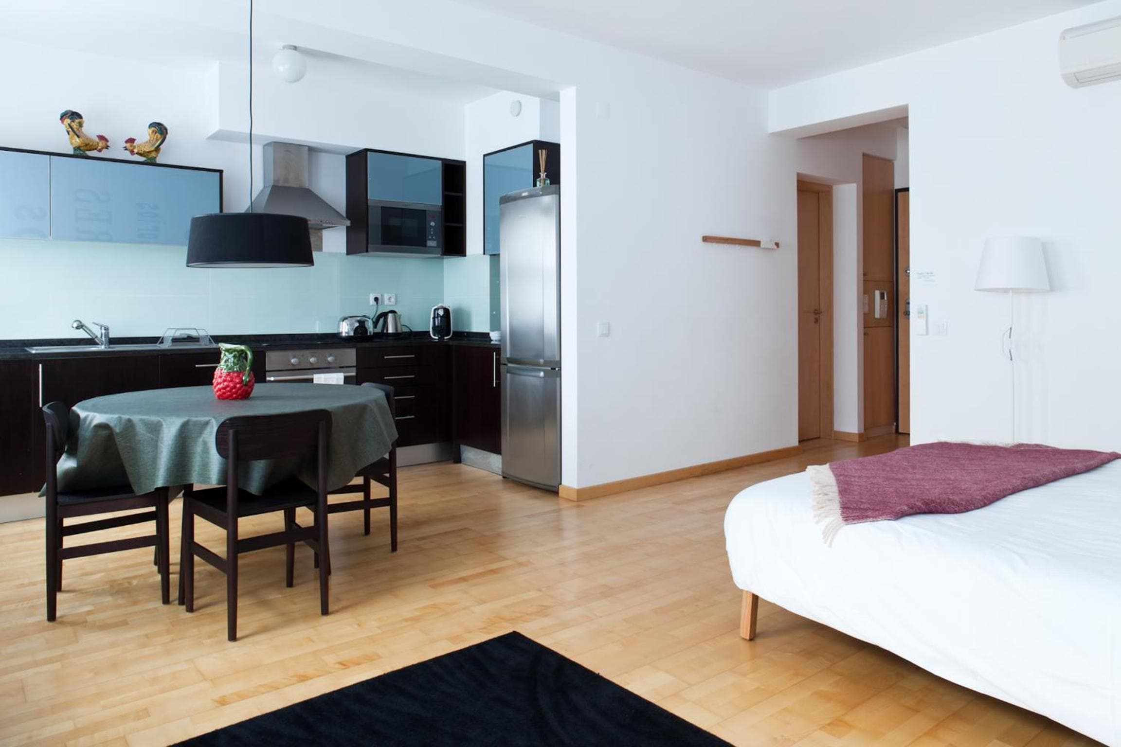 The Lisbonaire Apartments — 26