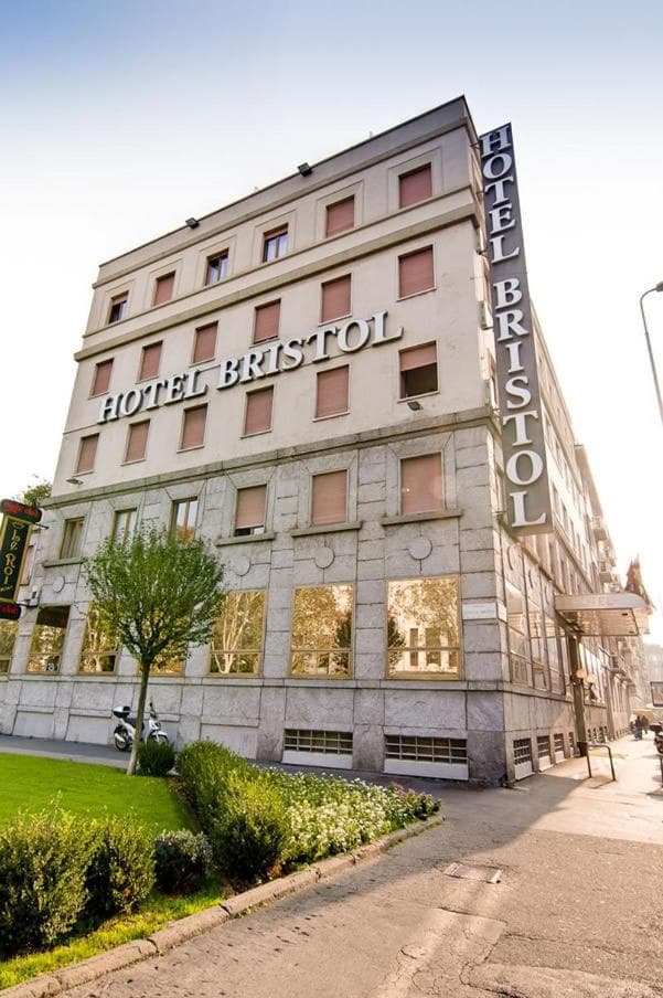 Hotel Bristol — 2