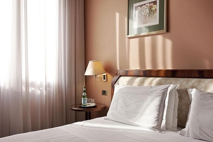 Hotel Bristol — 14