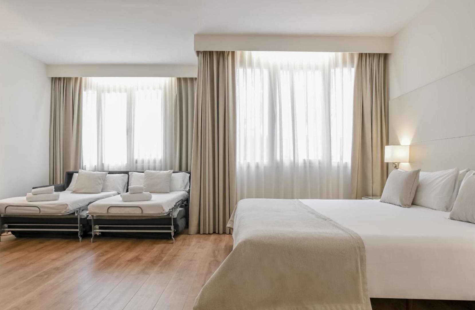 Aparthotel Mariano Cubi Barcelona — 13