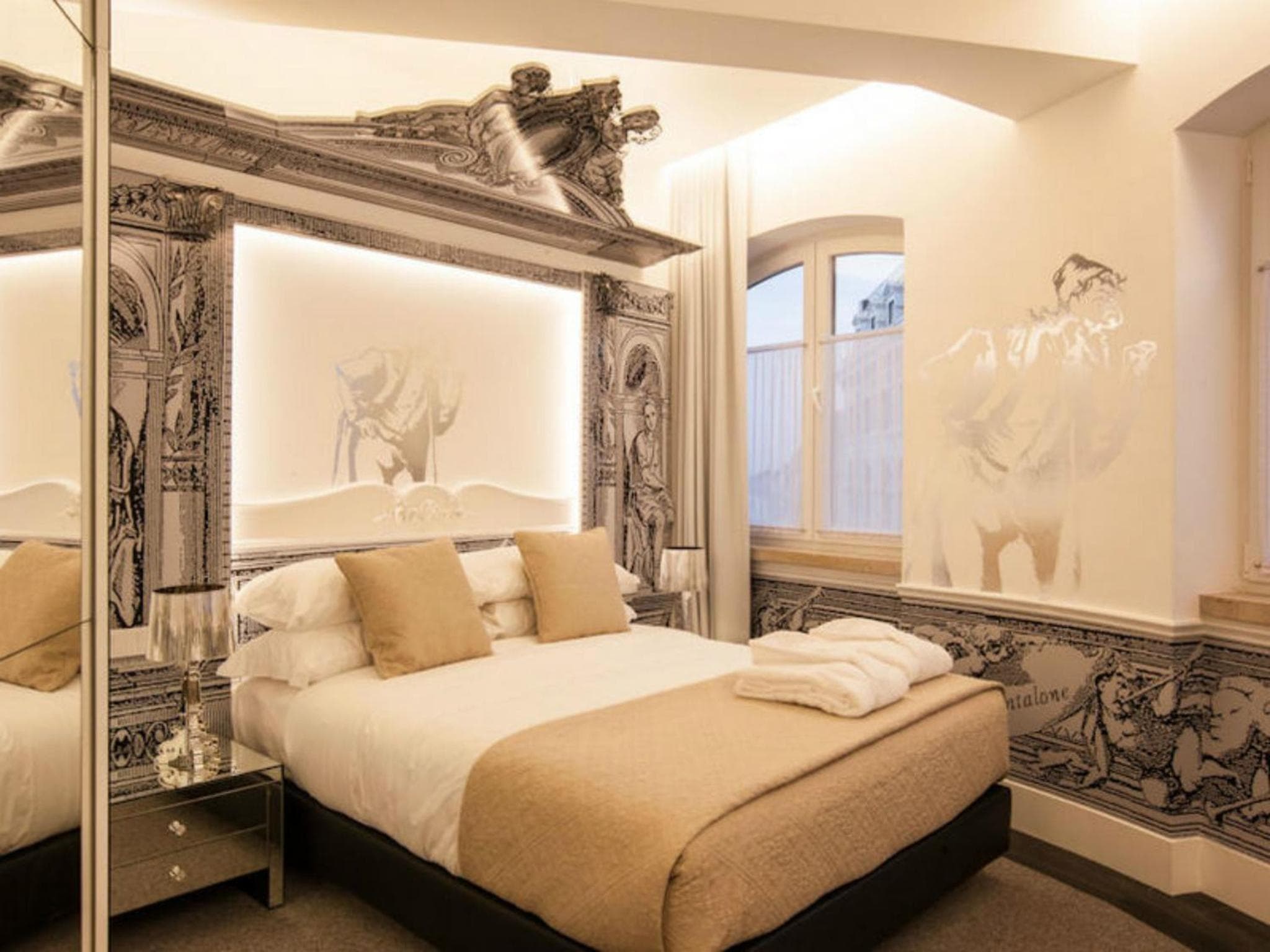 Teatro Boutique Rooms & Suites — 19