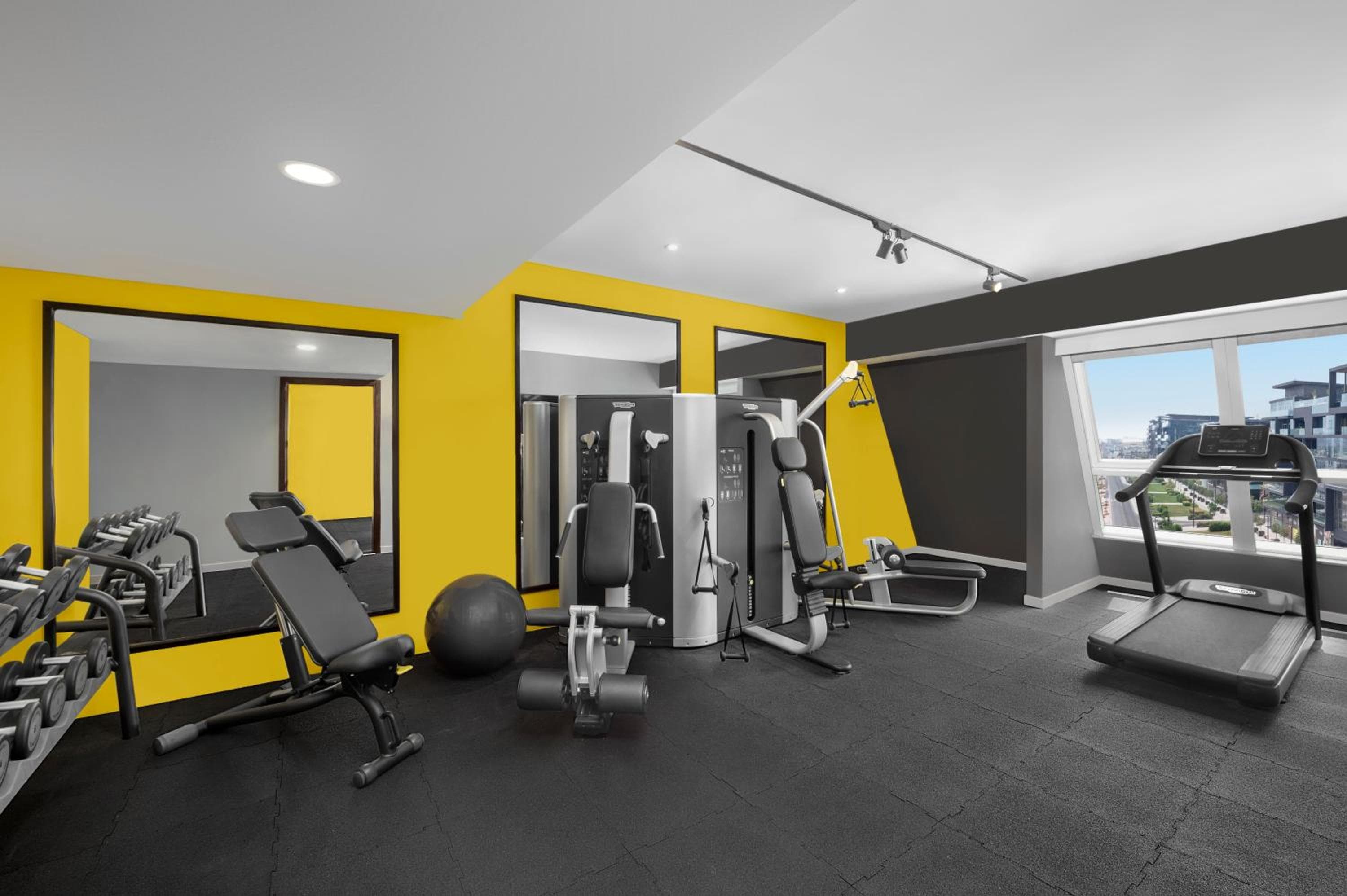 Leva Hotel e Suite, di fronte al centro città — 6