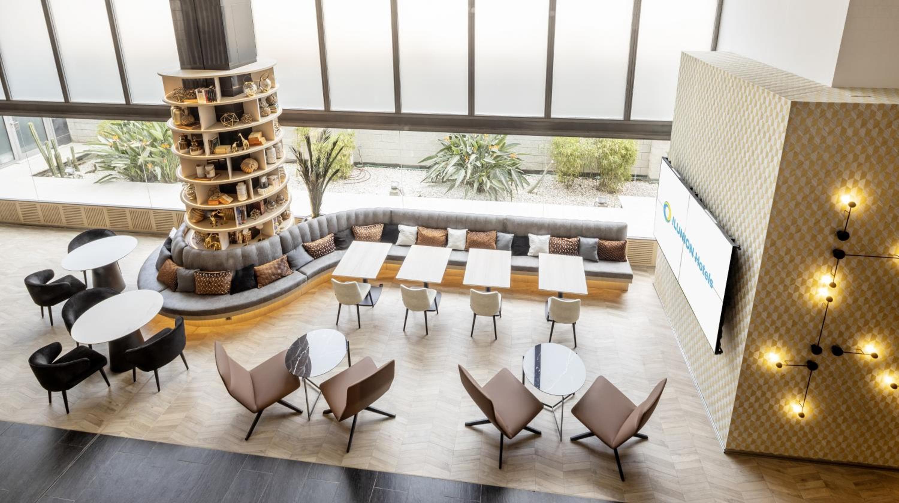 Ilunion Barcellona — 18