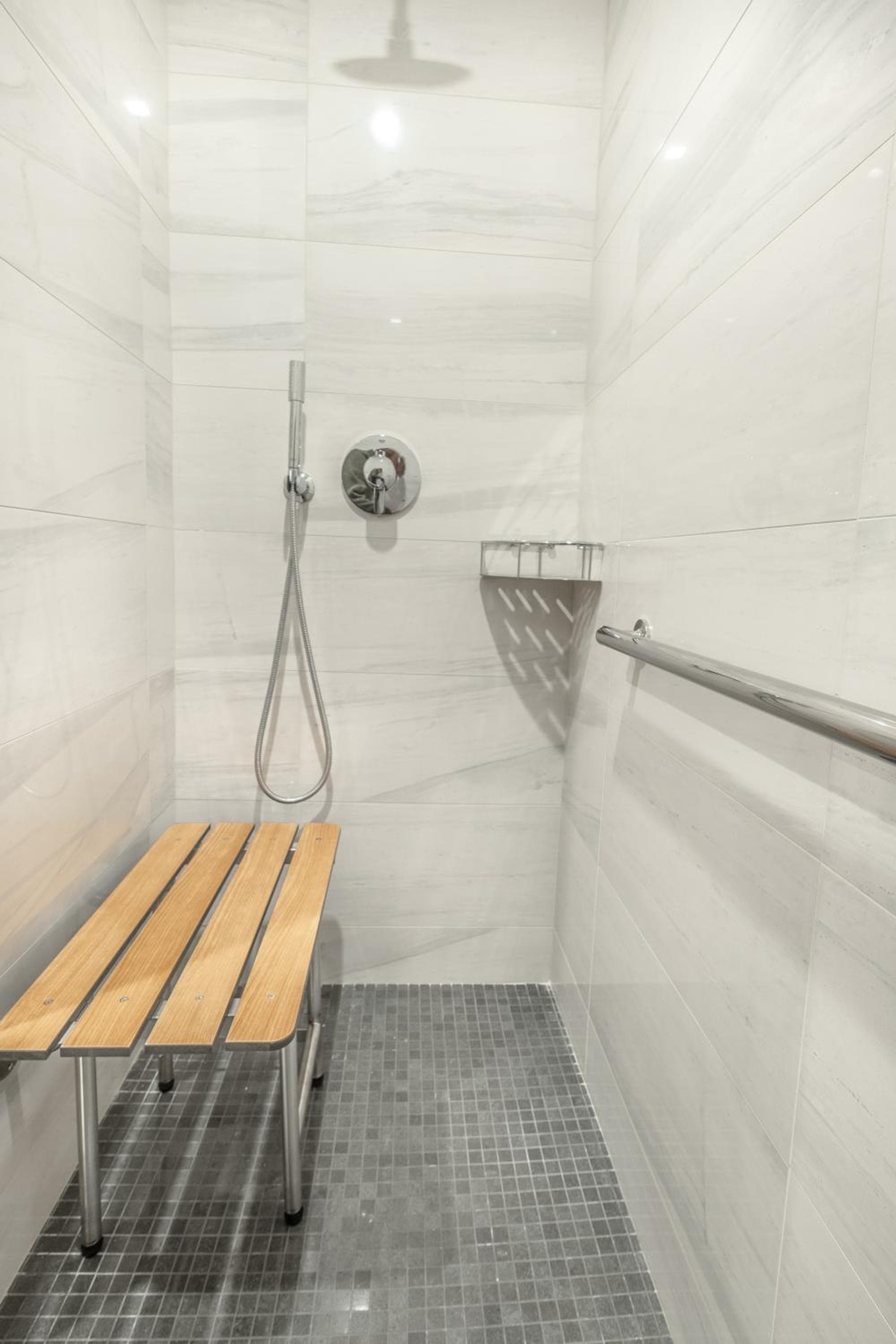 Artezen Hotel — 13