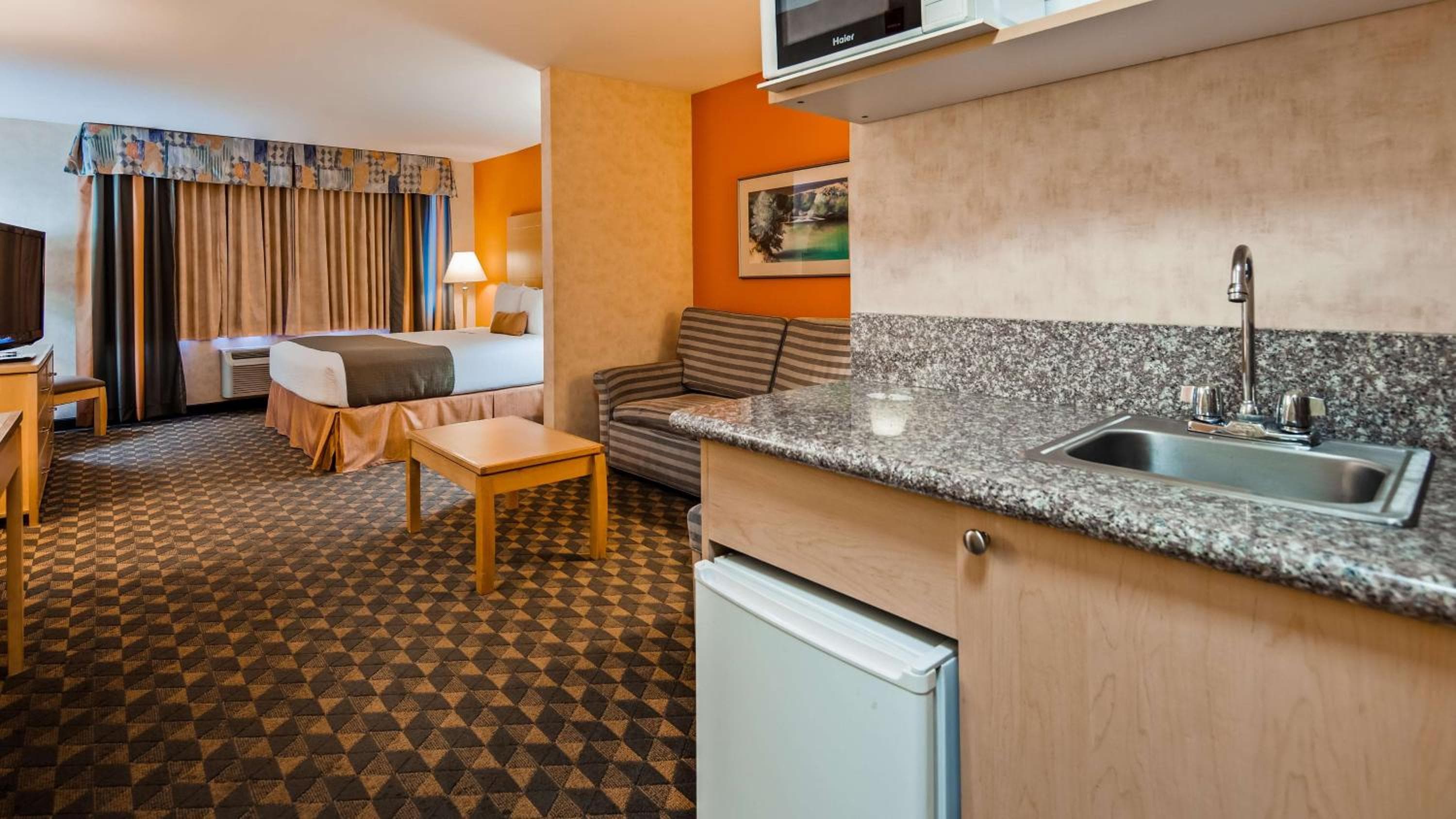 Best Western Plus North Las Vegas Inn & Suites — 22