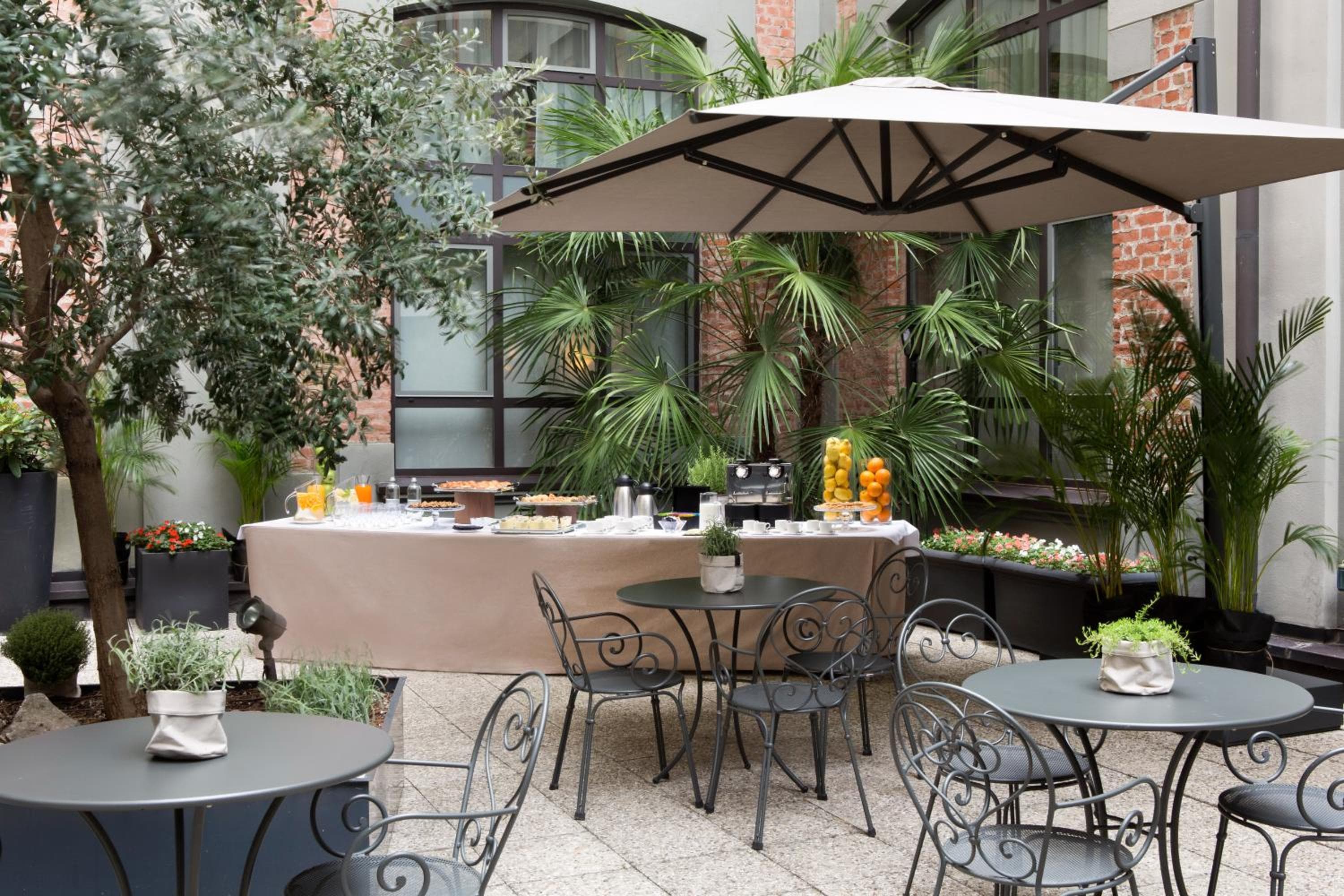 Starhotels Palacio de Negocios — 9