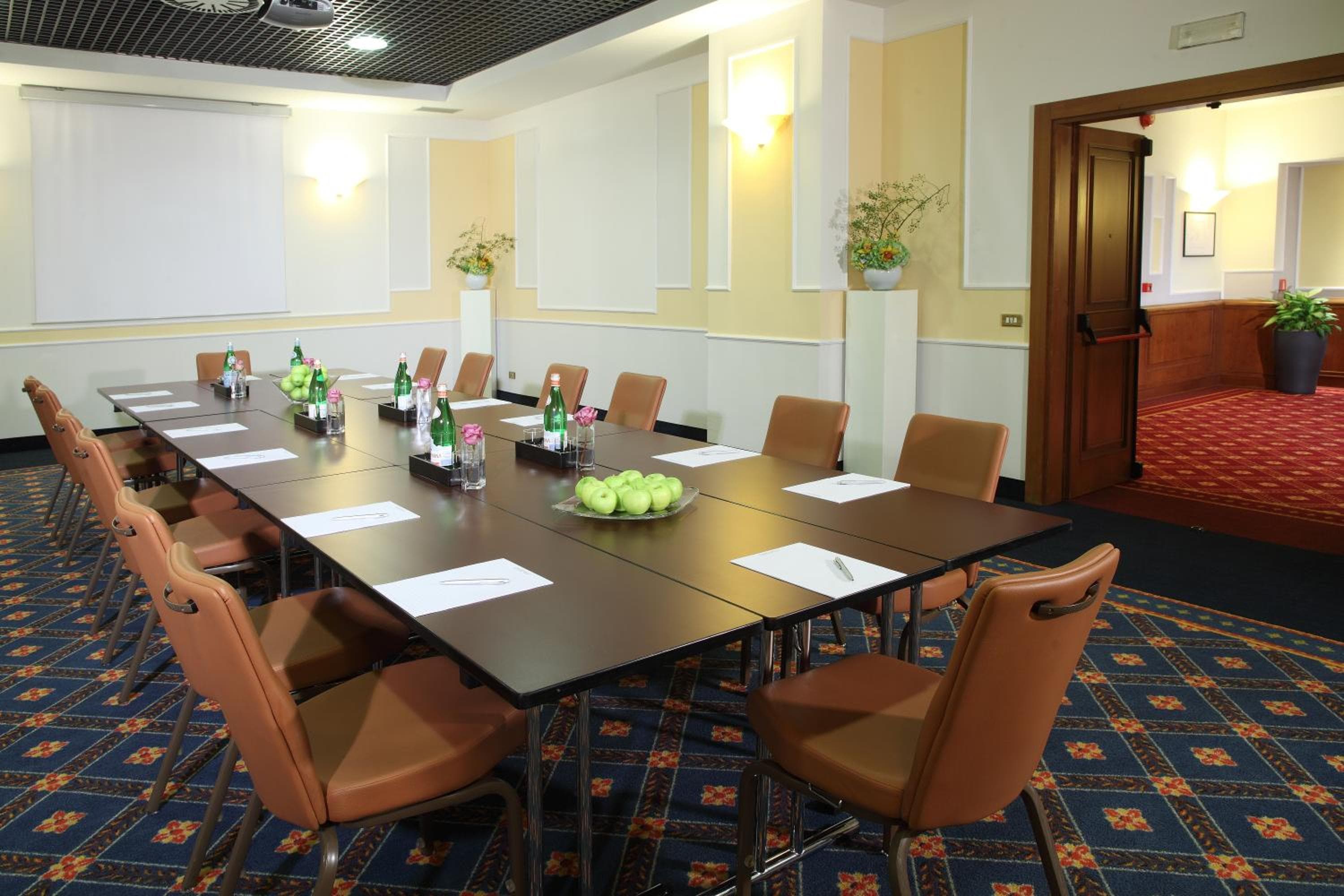 Starhotels Palacio de Negocios — 20
