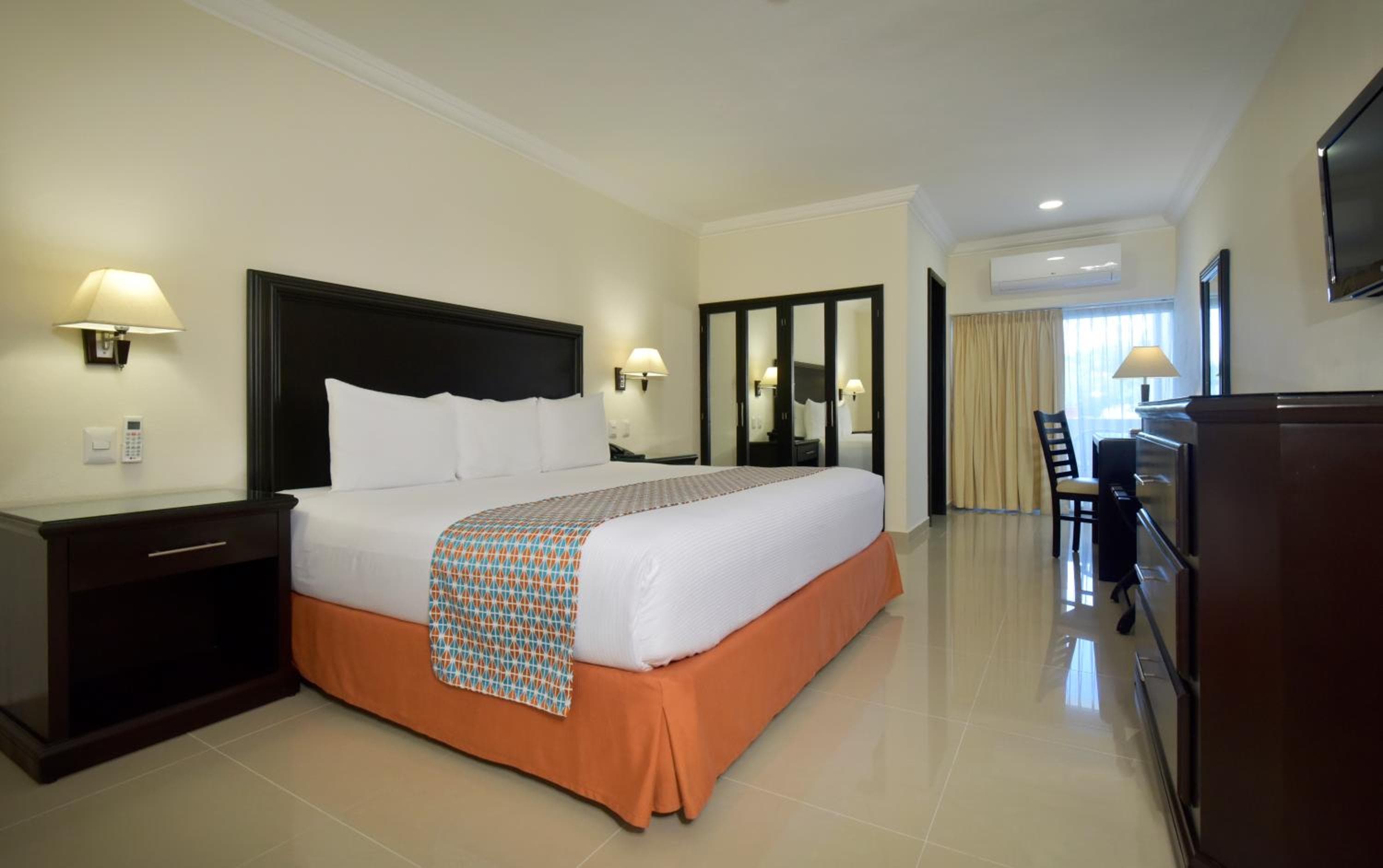 Hotel Bonampak — 4