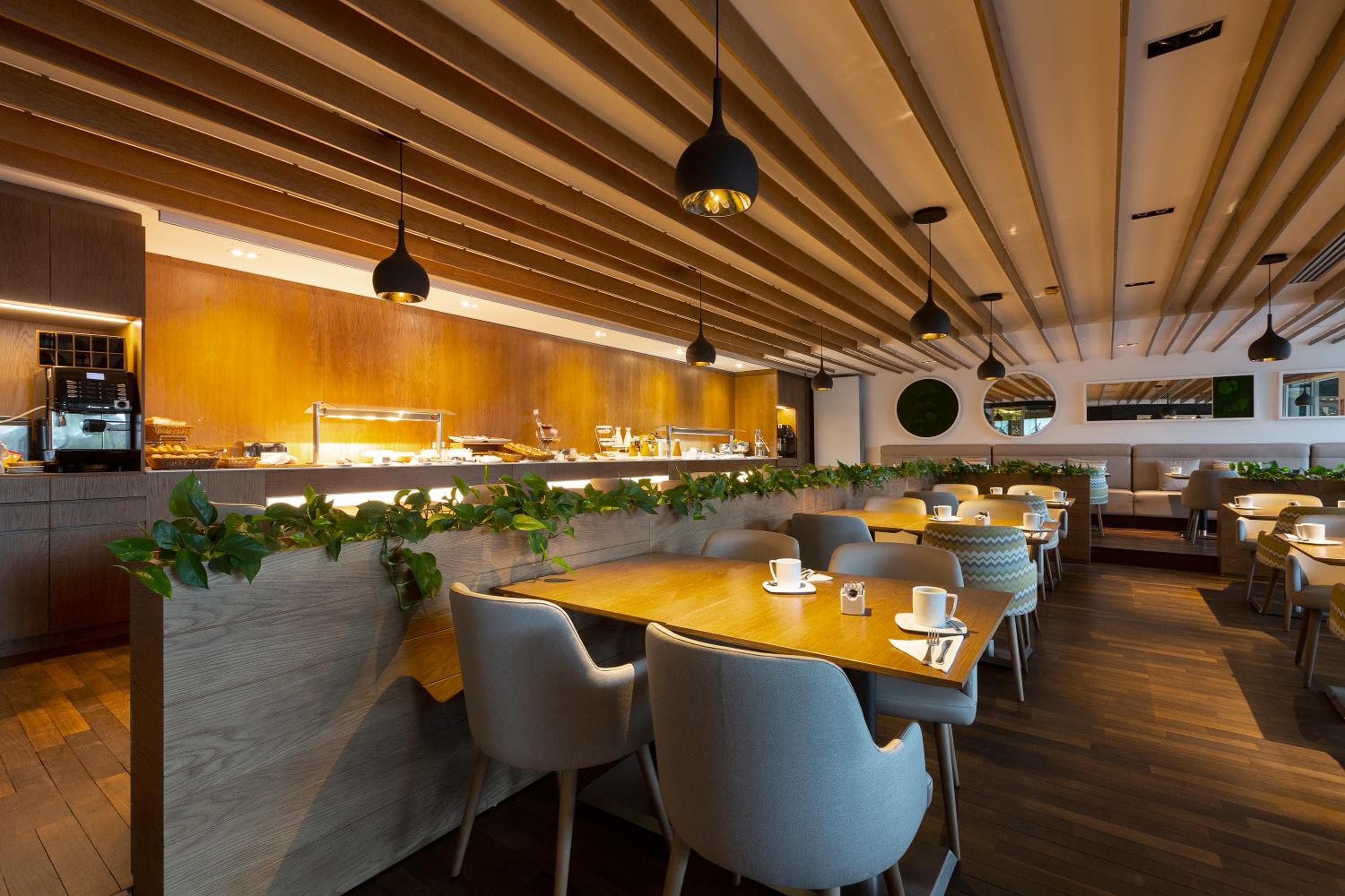 Aimia Hotel — 21