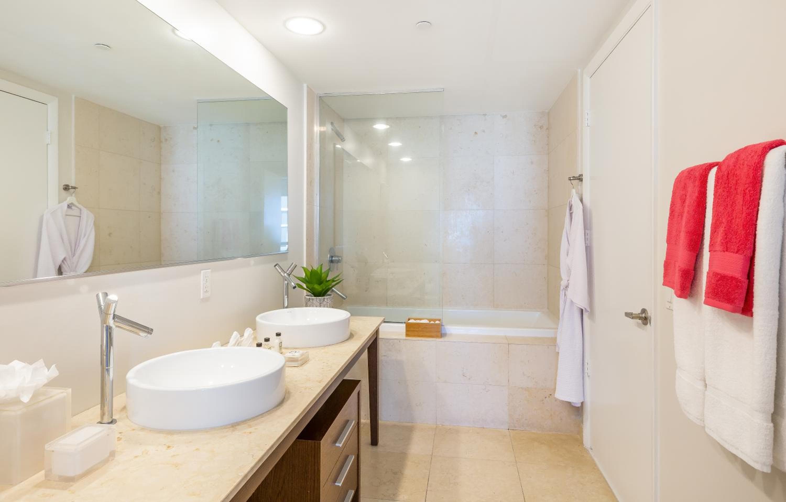 Brickell by Miami Vacation Rentals — 16