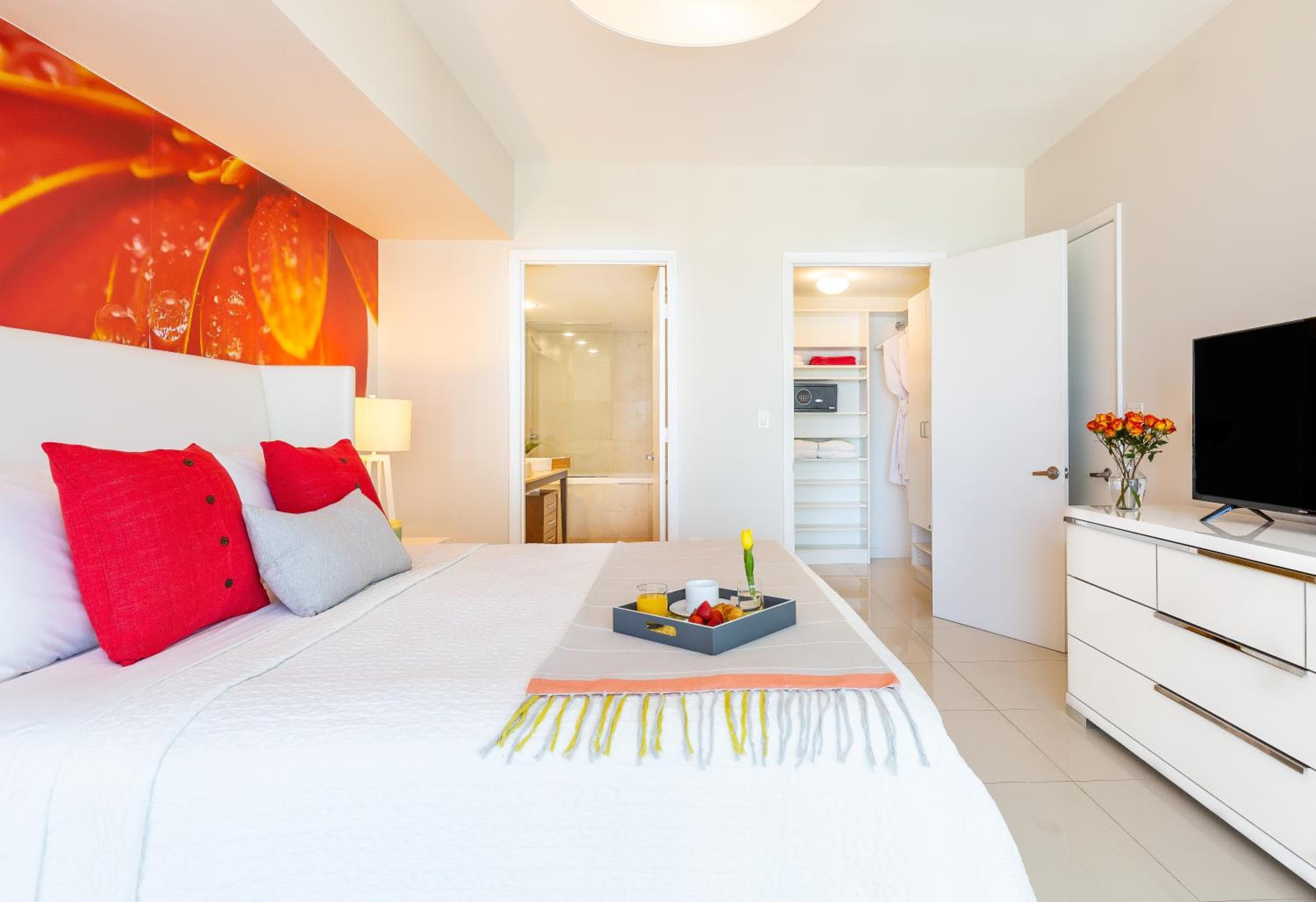 Brickell by Miami Vacation Rentals — 2