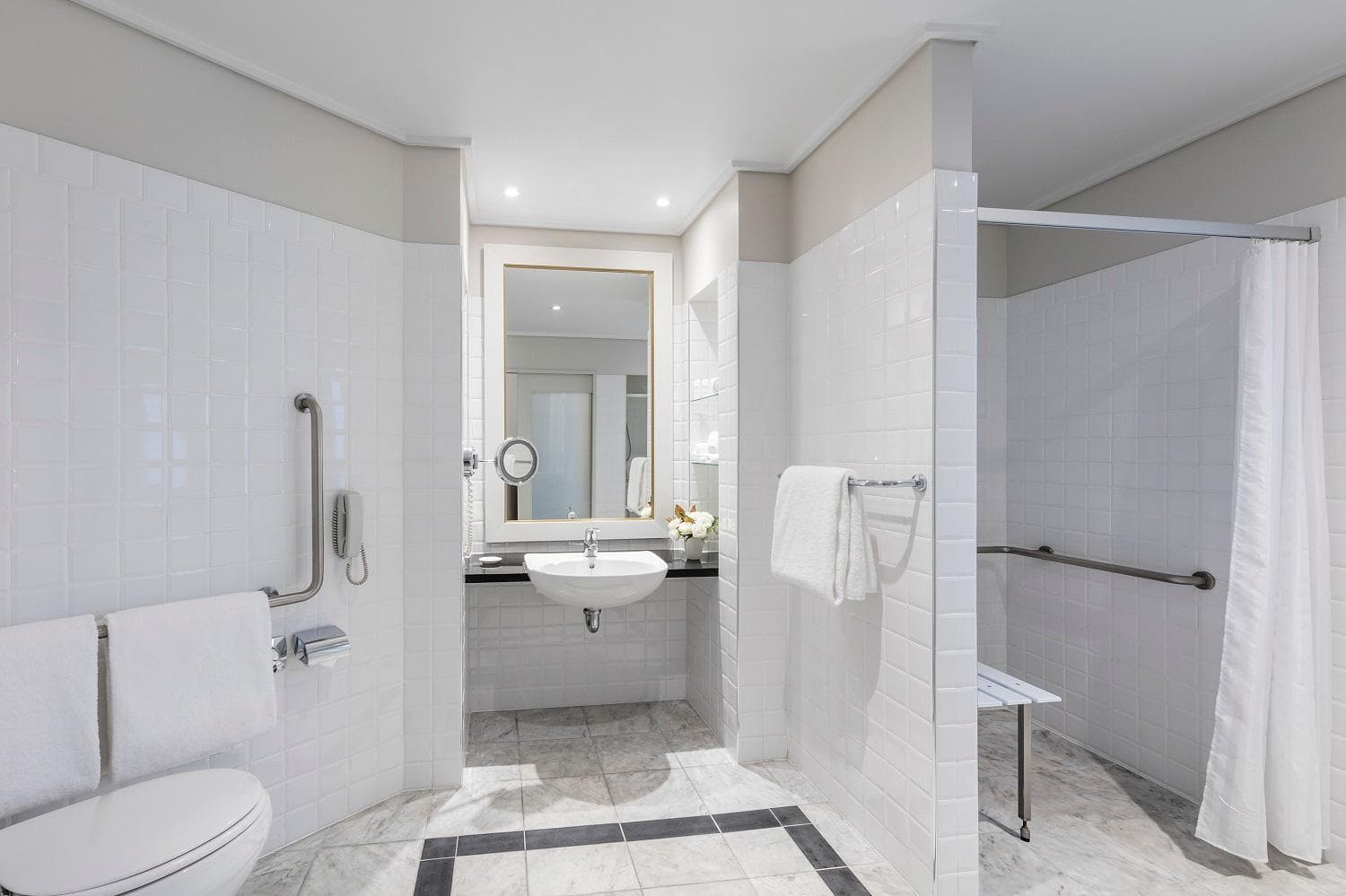 Paradox Sydney hotel, 27 O'Connell Street, Sydney, Australia — photo 87