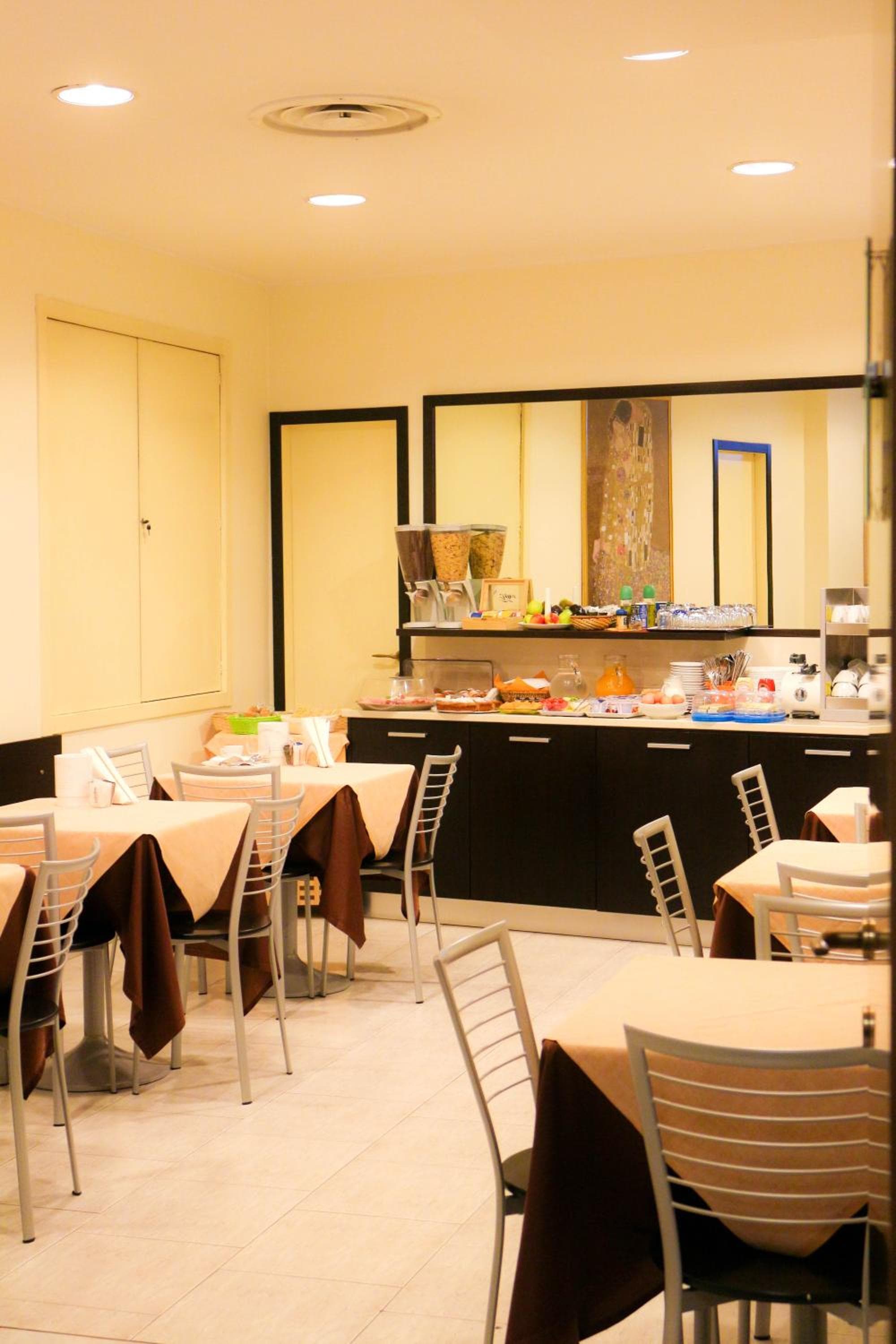 Hotel Losanna — 24