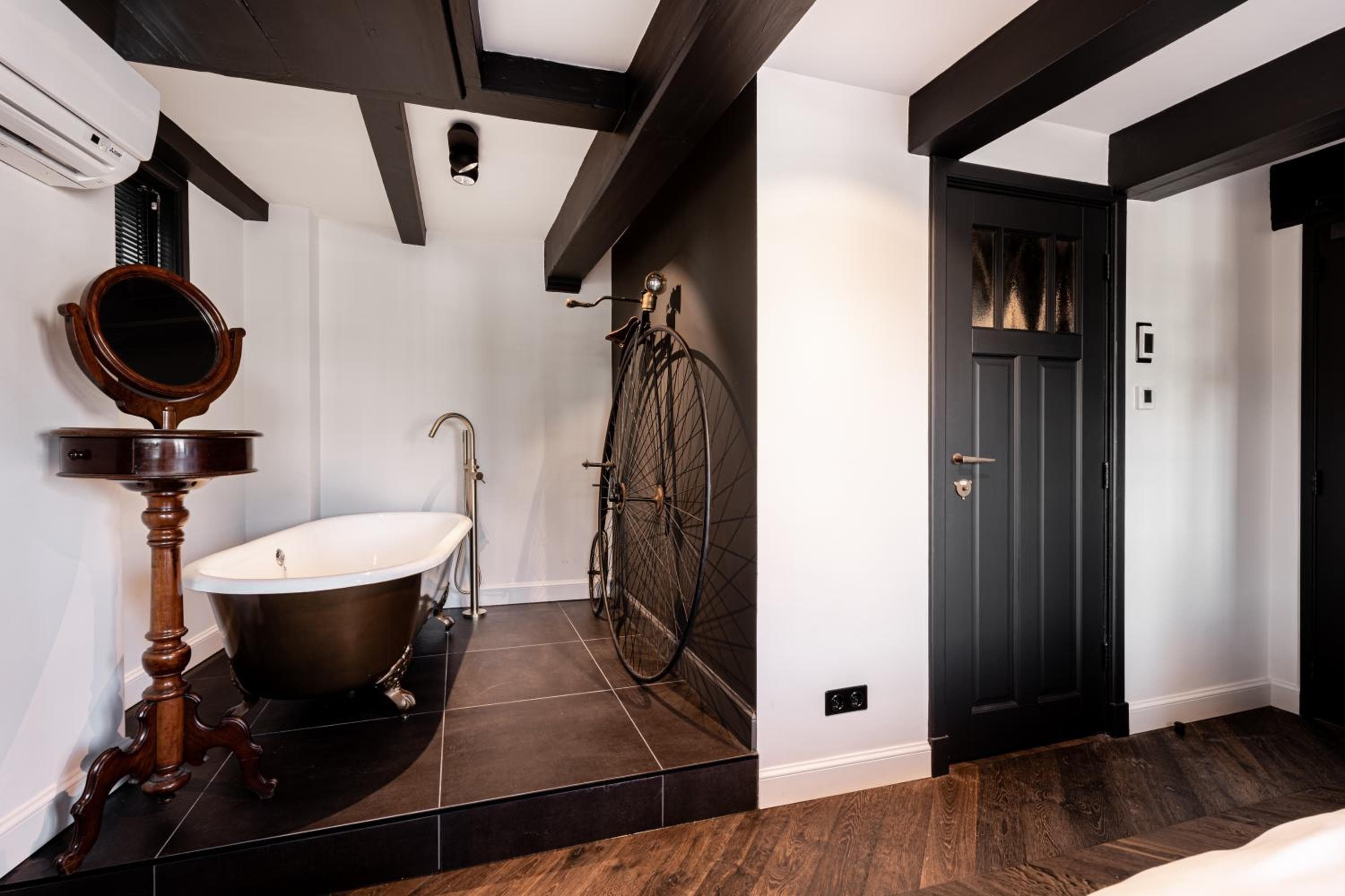 Boutique Hotel The Craftsmen — 13