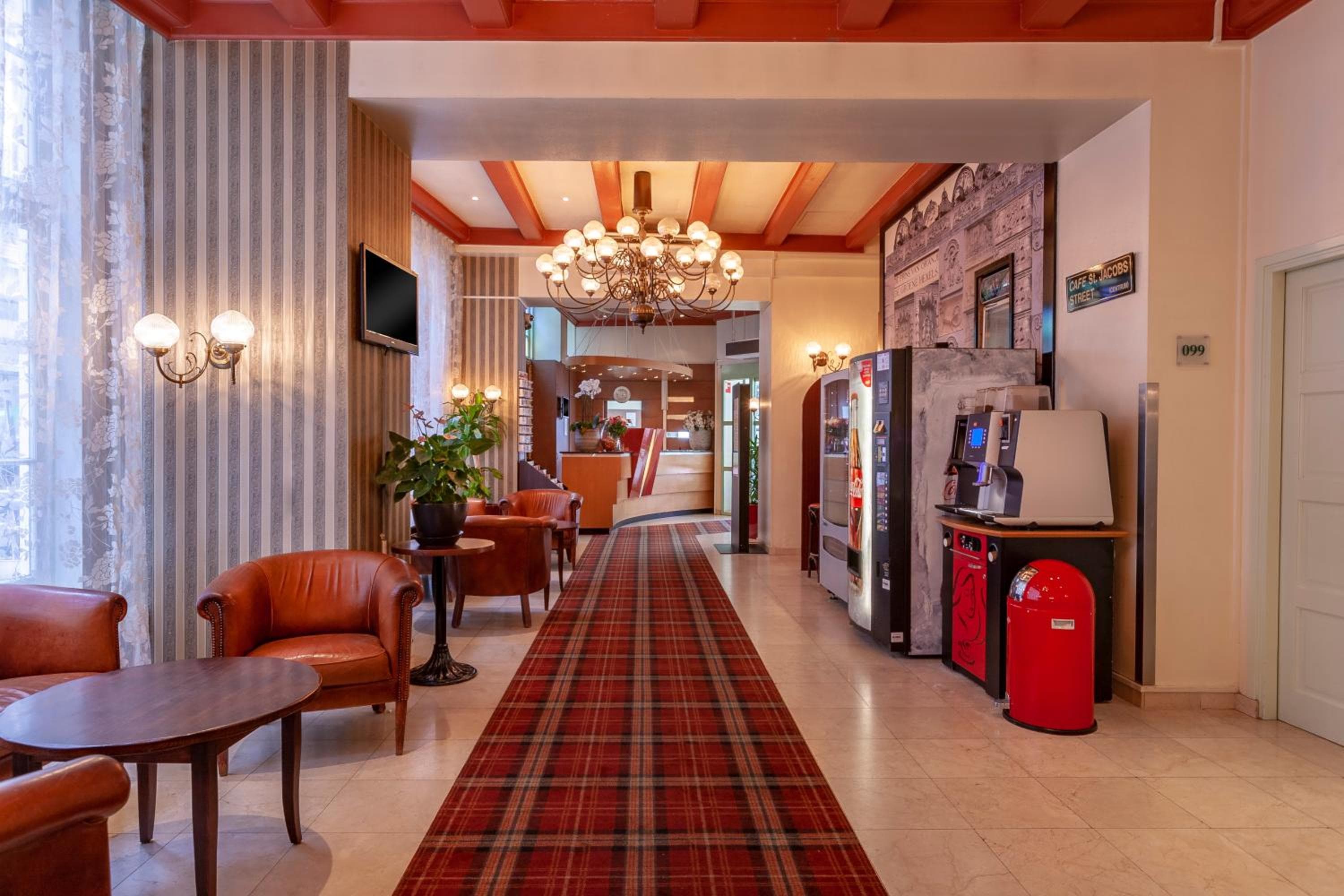 Avenue Hotel — 12