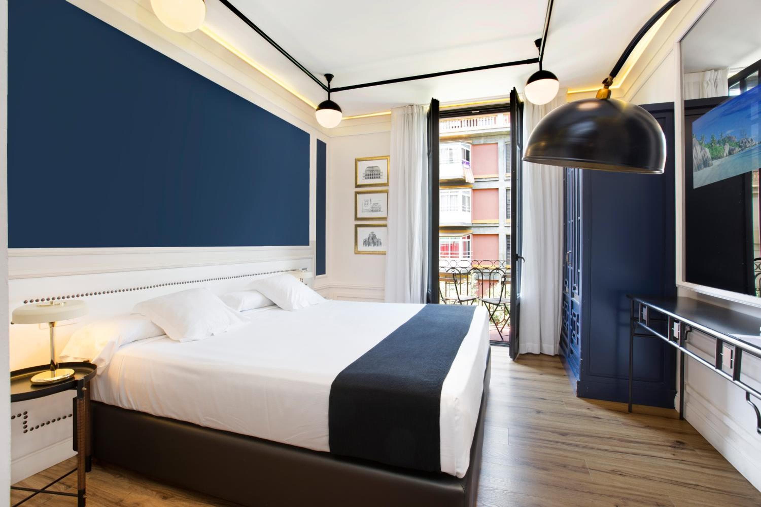 Mercado hotelero — 6