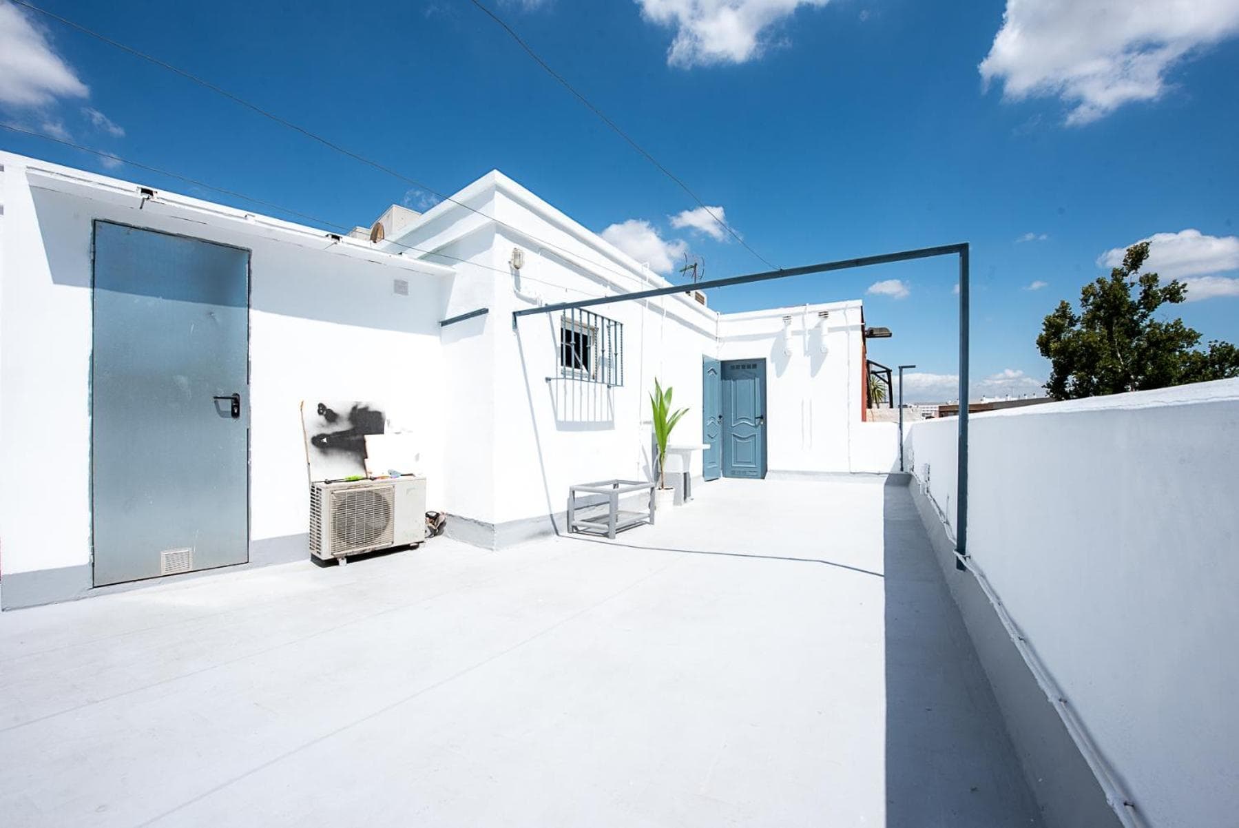 Hostal La Muralla — 22