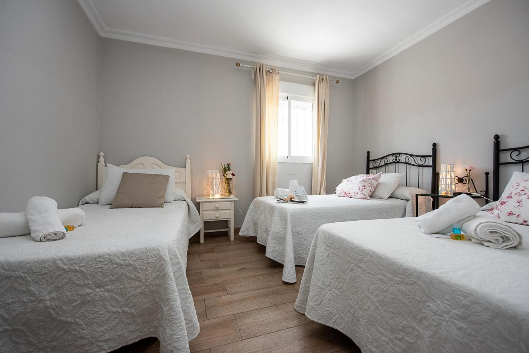 Hostal La Muralla — 15