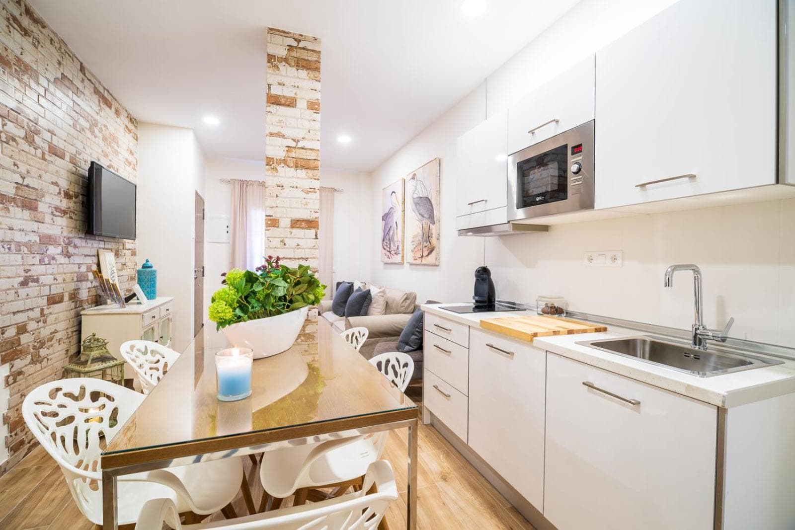 A&S APARTAMENTOS MALAGA I — 5