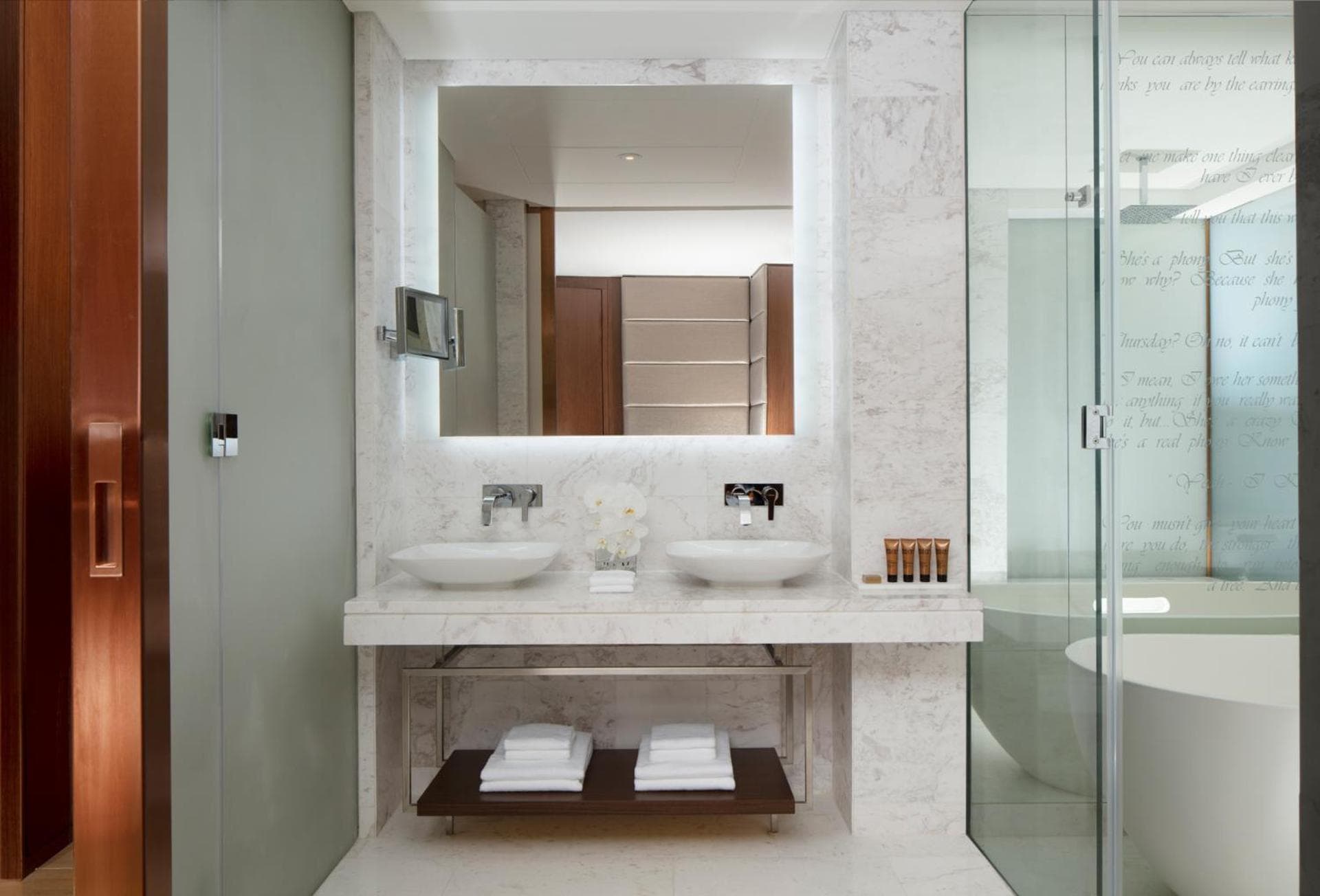 Paramount Hotel Dubai — 4