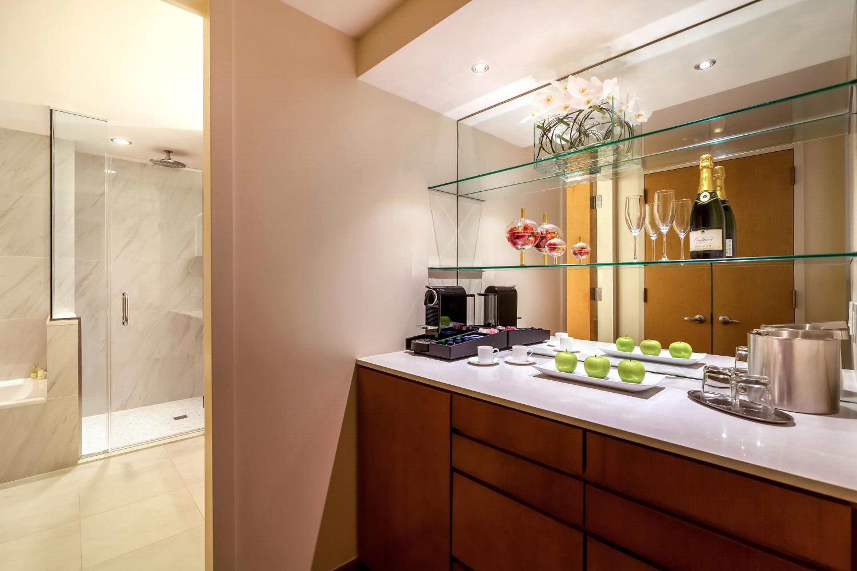 Concorde Hotel New York — 15