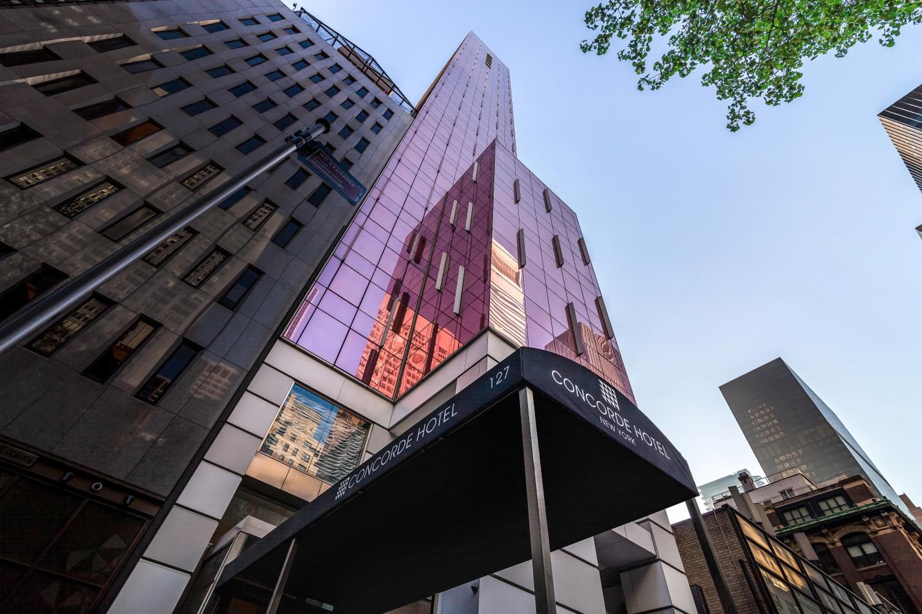 Concorde Hotel New York — 1