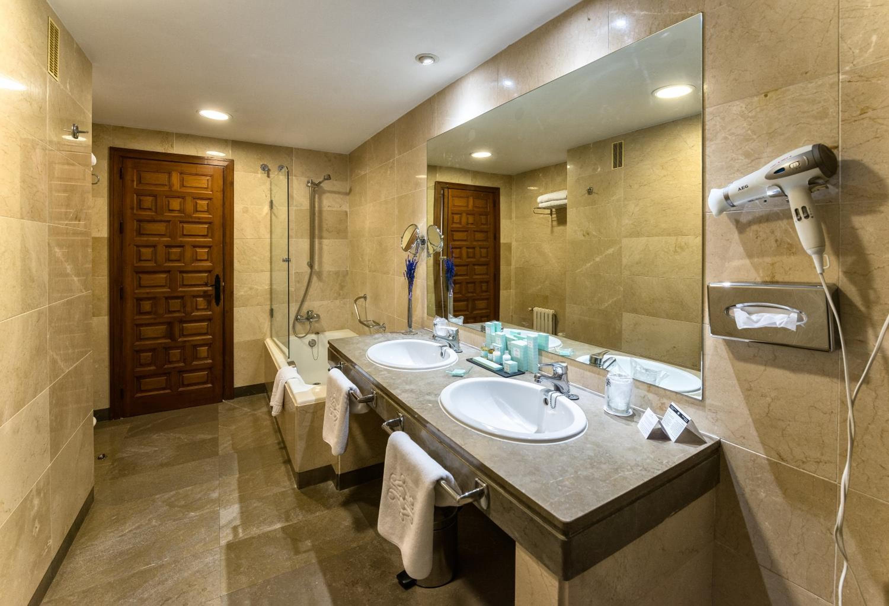 Parador Málaga Gibralfaro — 26