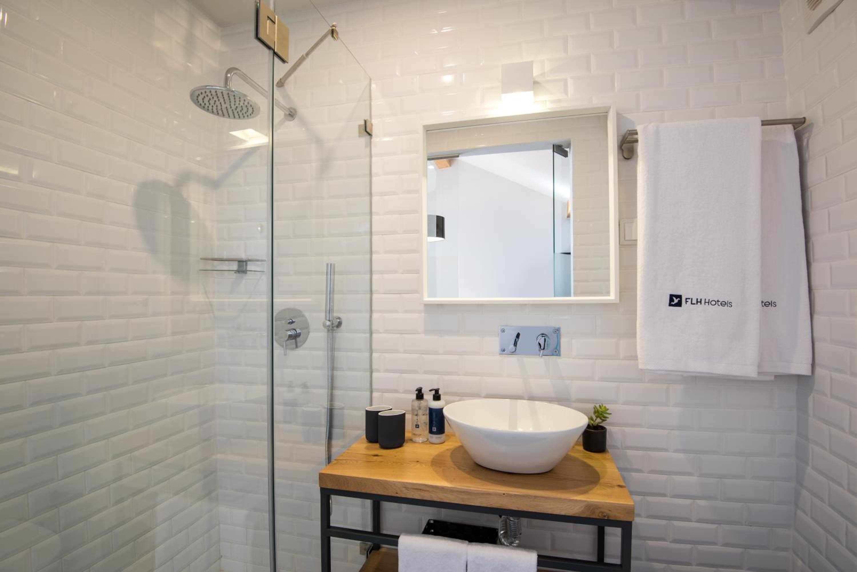 Urbano FLH Hotels Lisboa — 11