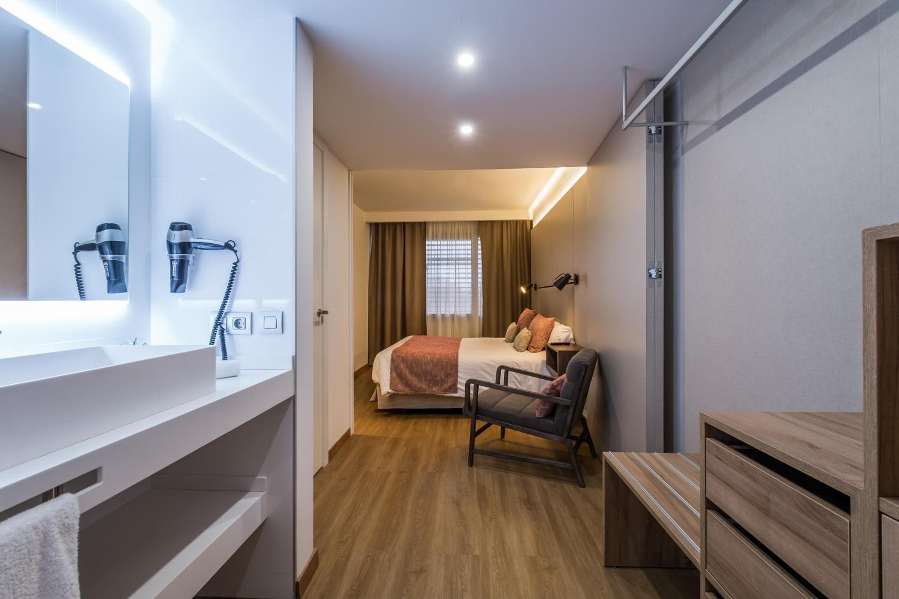 Pierre & Vacances Apartamentos Edificio Eurobuilding 2 — 28