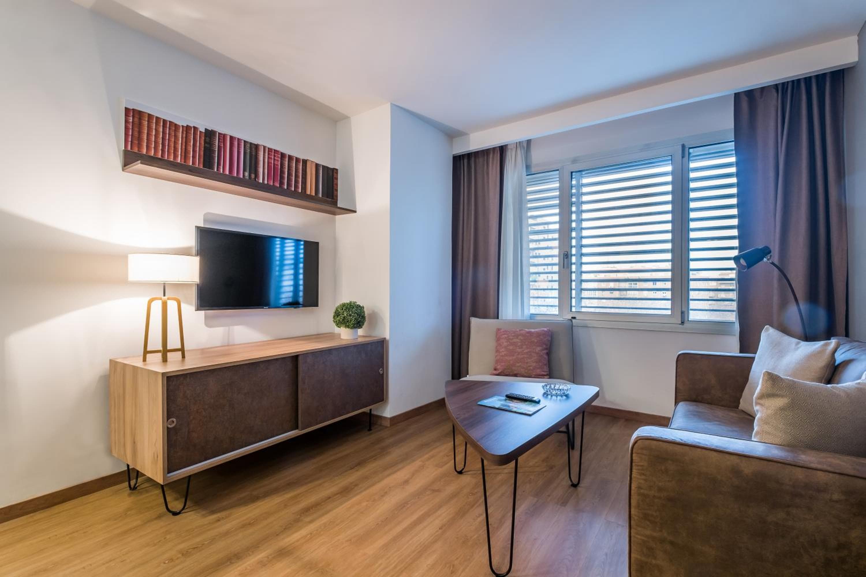 Pierre & Vacances Apartamentos Edificio Eurobuilding 2 — 17