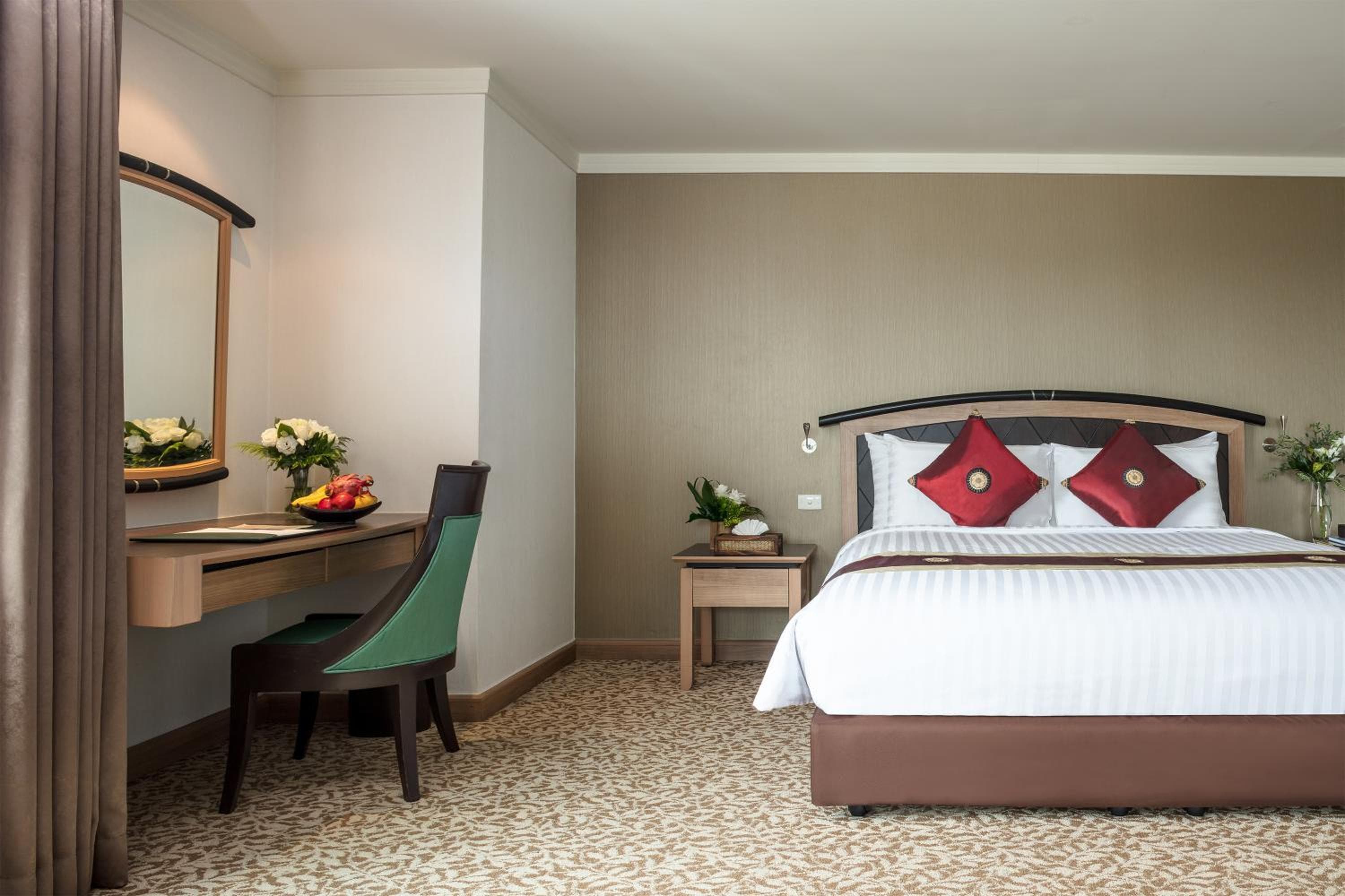 Baiyoke Sky Hotel — 16