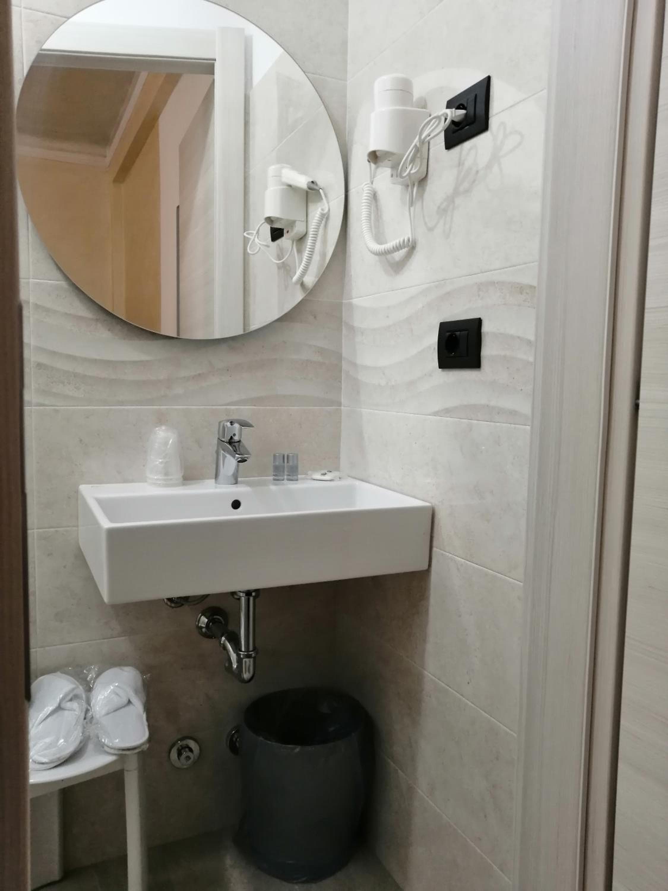 Hotel Aurora — 12