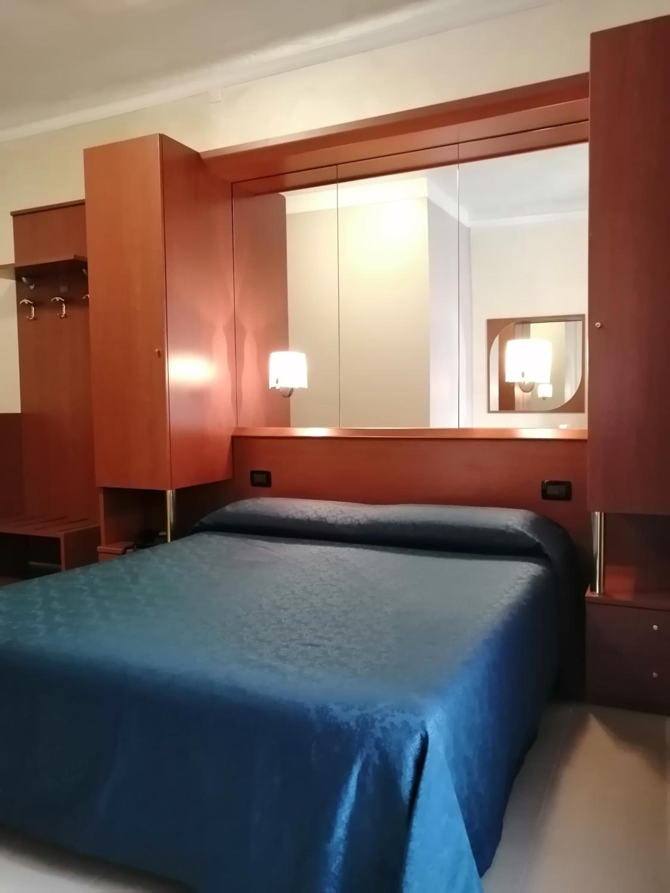 Hotel Aurora — 20