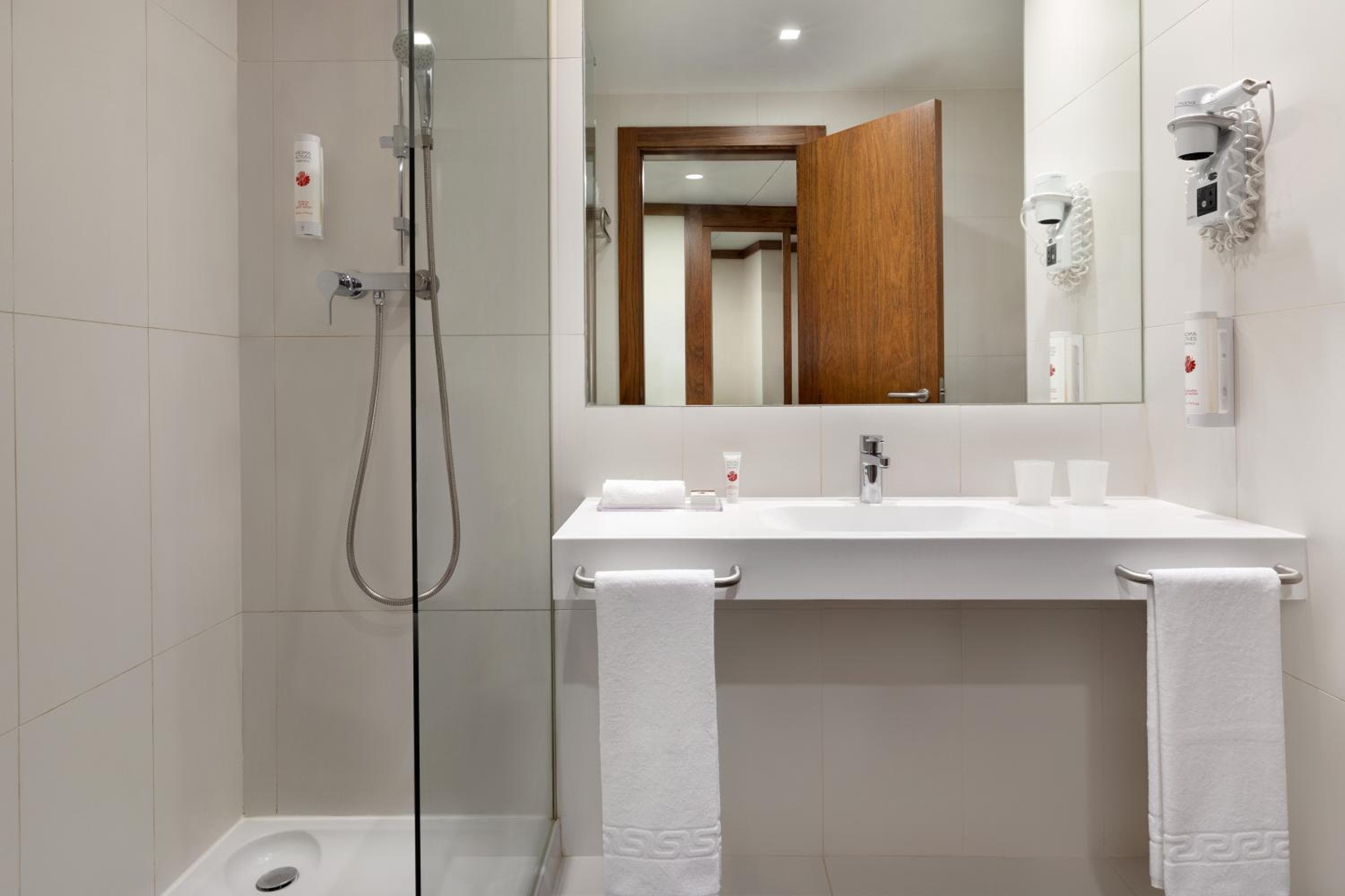 Ramada by Wyndham Lissabon — 4