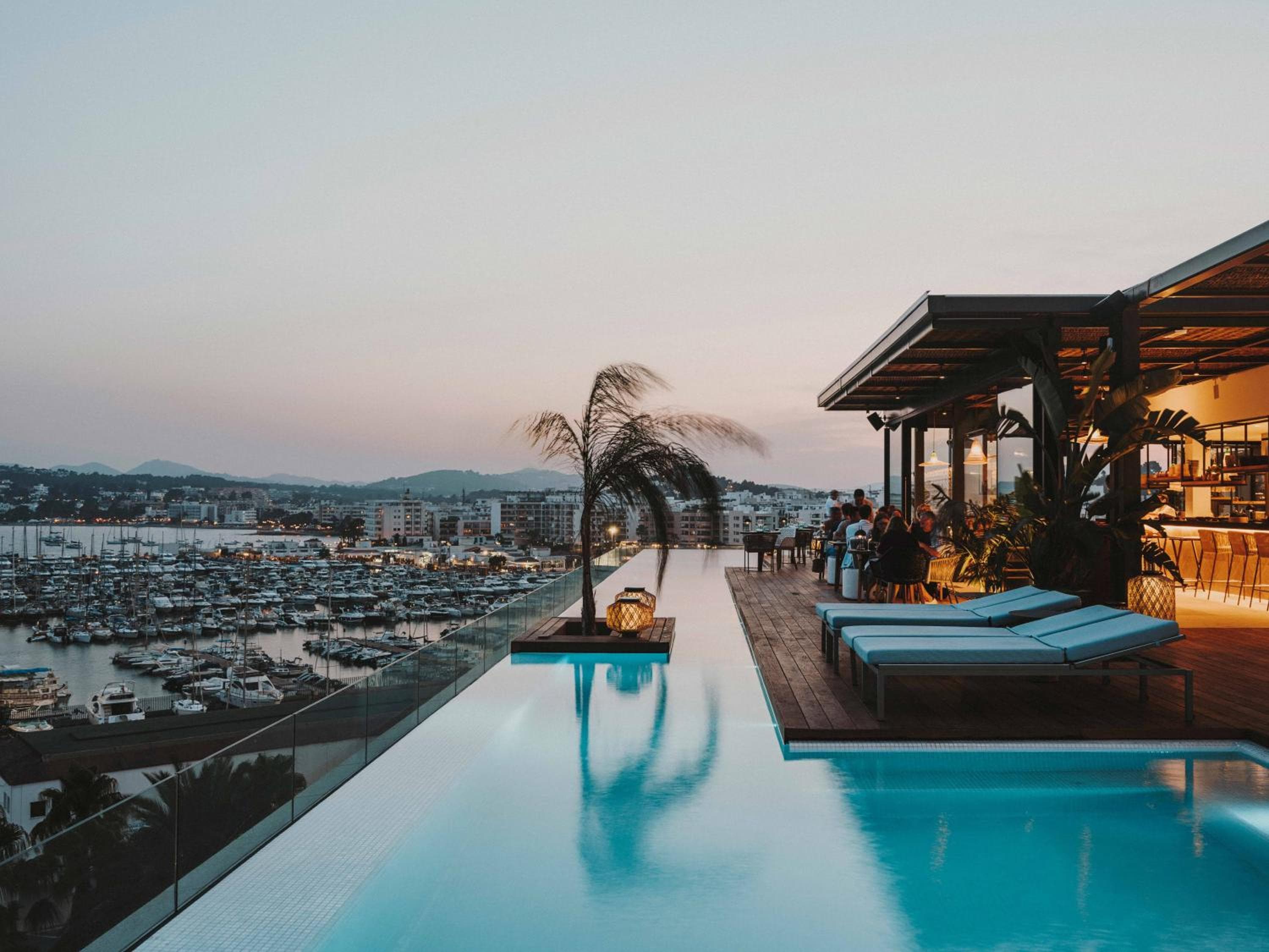Aguas de Ibiza Grand Luxe Hotel - Piccolo hotel di lusso nel mondo — 28